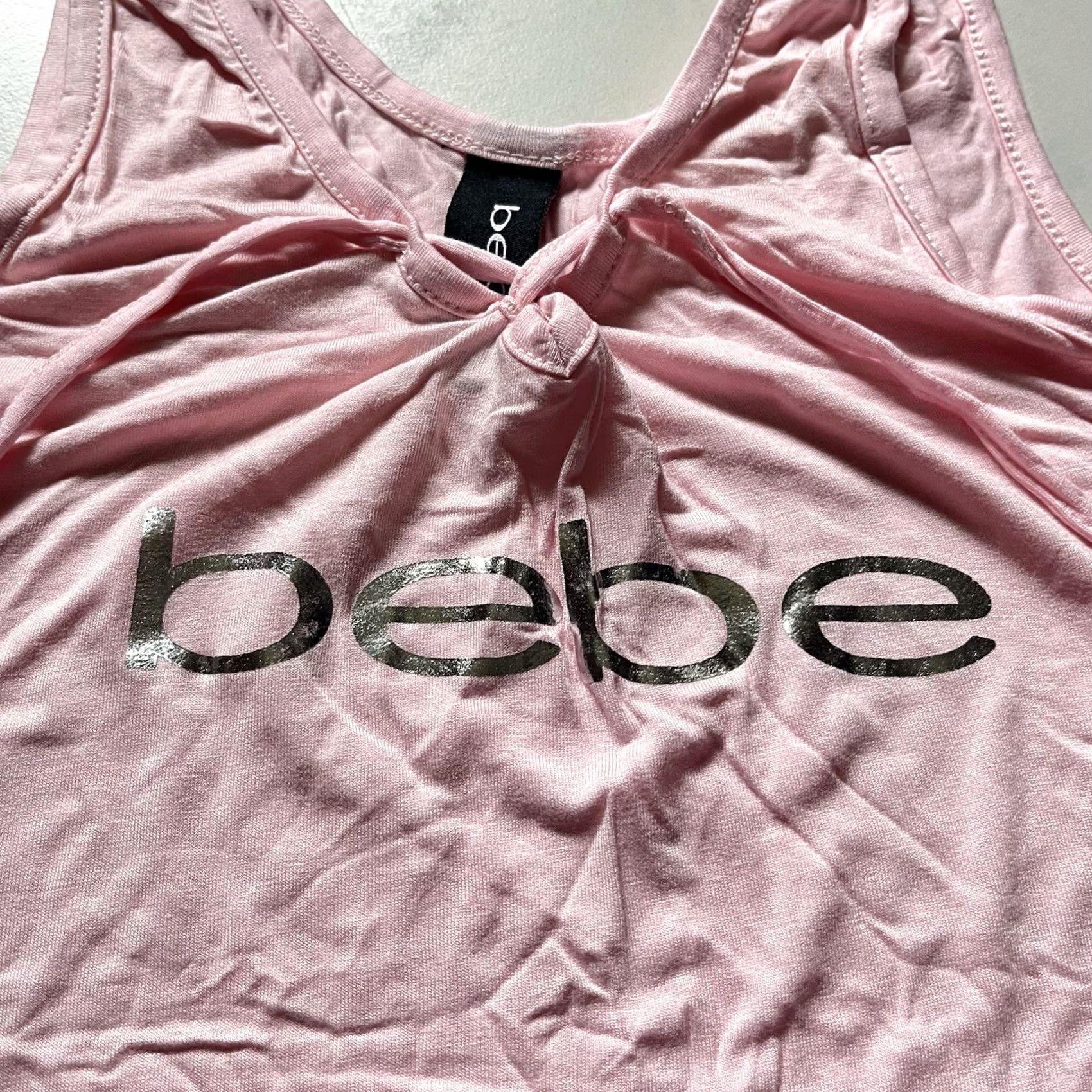 Bebe bebe Tank Top Medium Pink Womens Stretch Fit Casual Shirt Sleeveless V-Neck Pullover Size M / US 6-8 / IT 42-44 - 3 Thumbnail