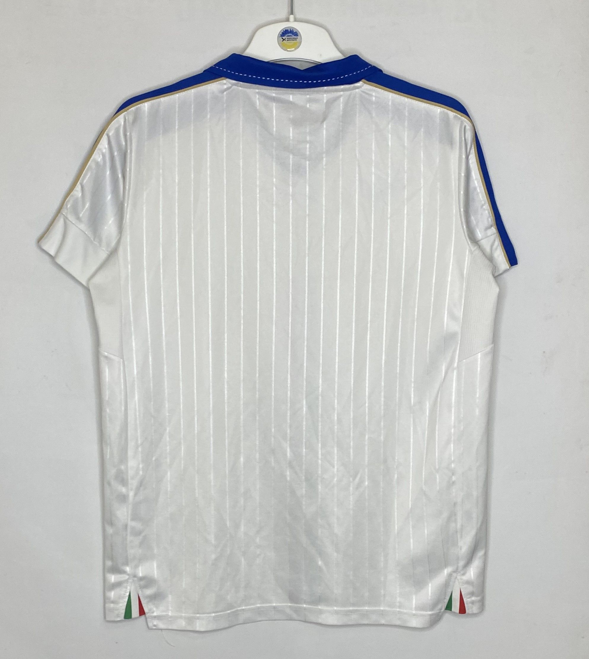 Puma ITALY TEAM 2016 2017 AWA FOOTBALL SHIRT SOCCER JERSEY Size US S / EU 44-46 / 1 - 2 Thumbnail