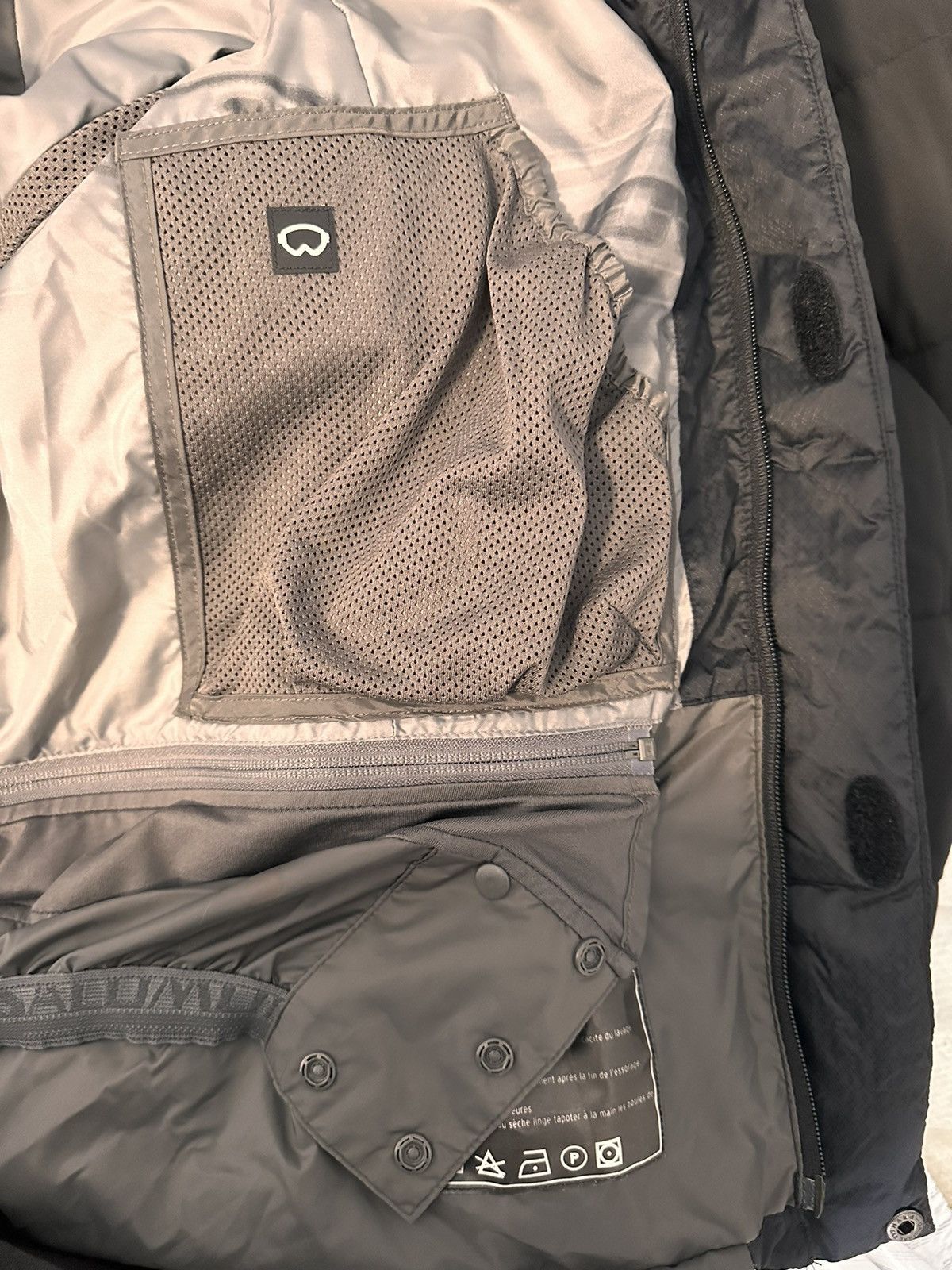 Salomon Salomon corduroy-trimmed down jacket Size US XL / EU 56 / 4 - 8 Thumbnail