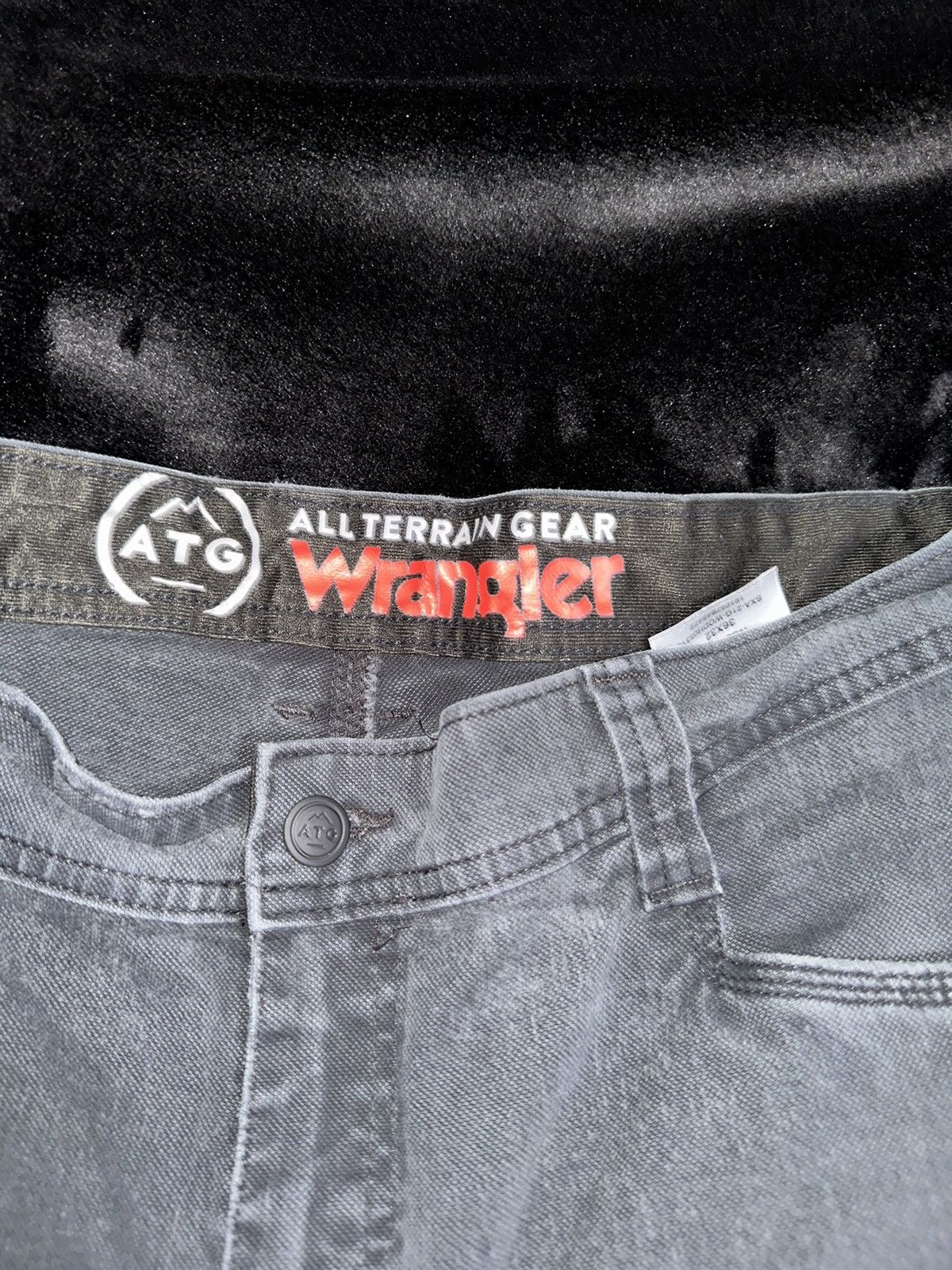 Vintage × Wrangler Double knee Wrangler Size US 36 / EU 52 - 4 Thumbnail