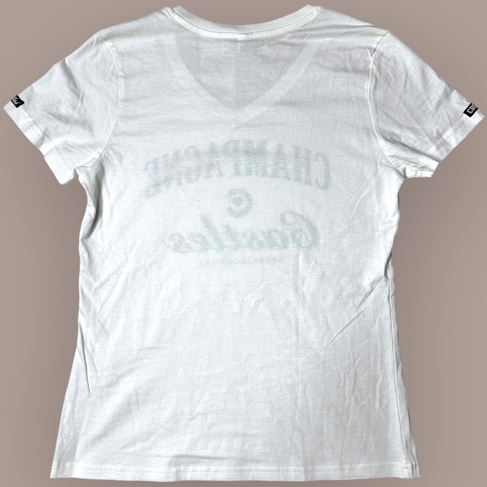 Crooks & Castles NWT Crooks & Castles Champagne Castles V-Neck Tee Women’s M Size M / US 6-8 / IT 42-44 - 2 Thumbnail