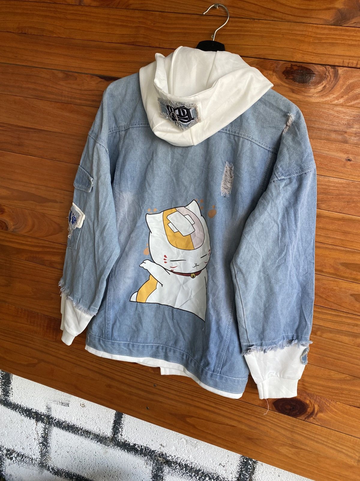 Japanese Brand Vintage-Inspired Light Wash Denim Jacket Hoodie Cat Graphic Size M / US 6-8 / IT 42-44 - 5 Thumbnail