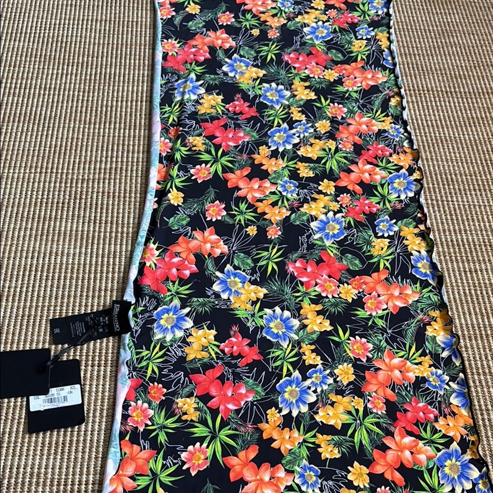 Ermanno Scervino NWT Ermanno Scervino Pareo Floral Swim Sarong - One Size Size 26" / US 2 / IT 38 - 6 Thumbnail