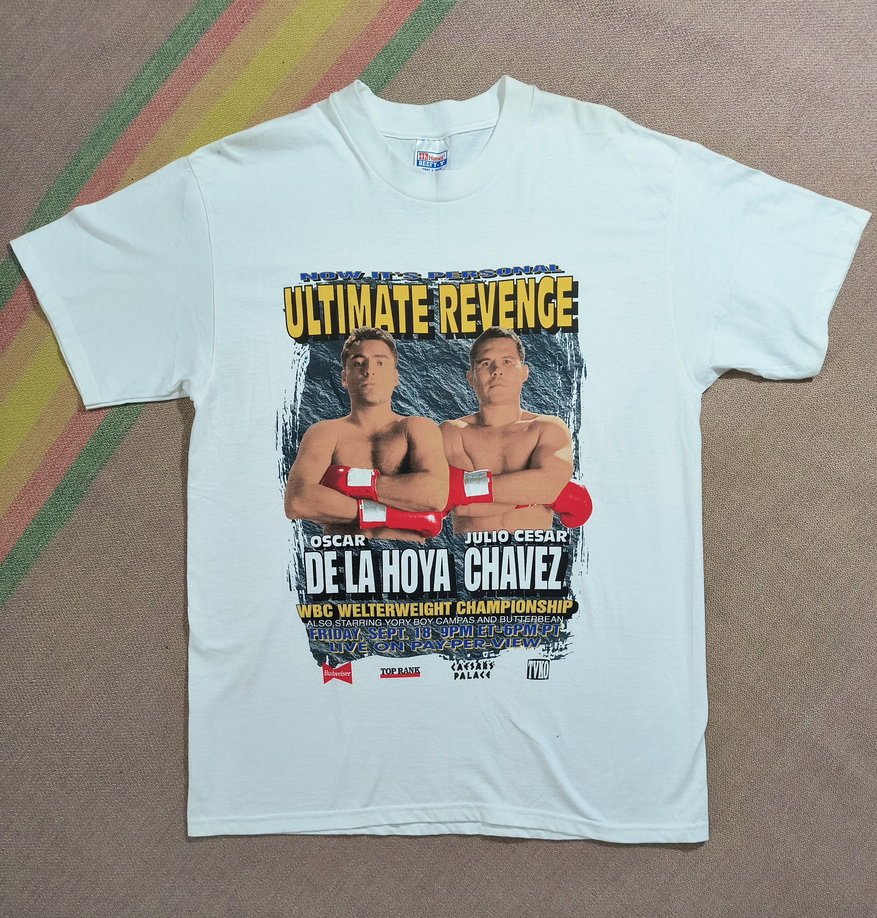 Hanes Vintage Chavez vs De La Hoya 2 1998 tee Size US L / EU 52-54 / 3 - 2 Thumbnail