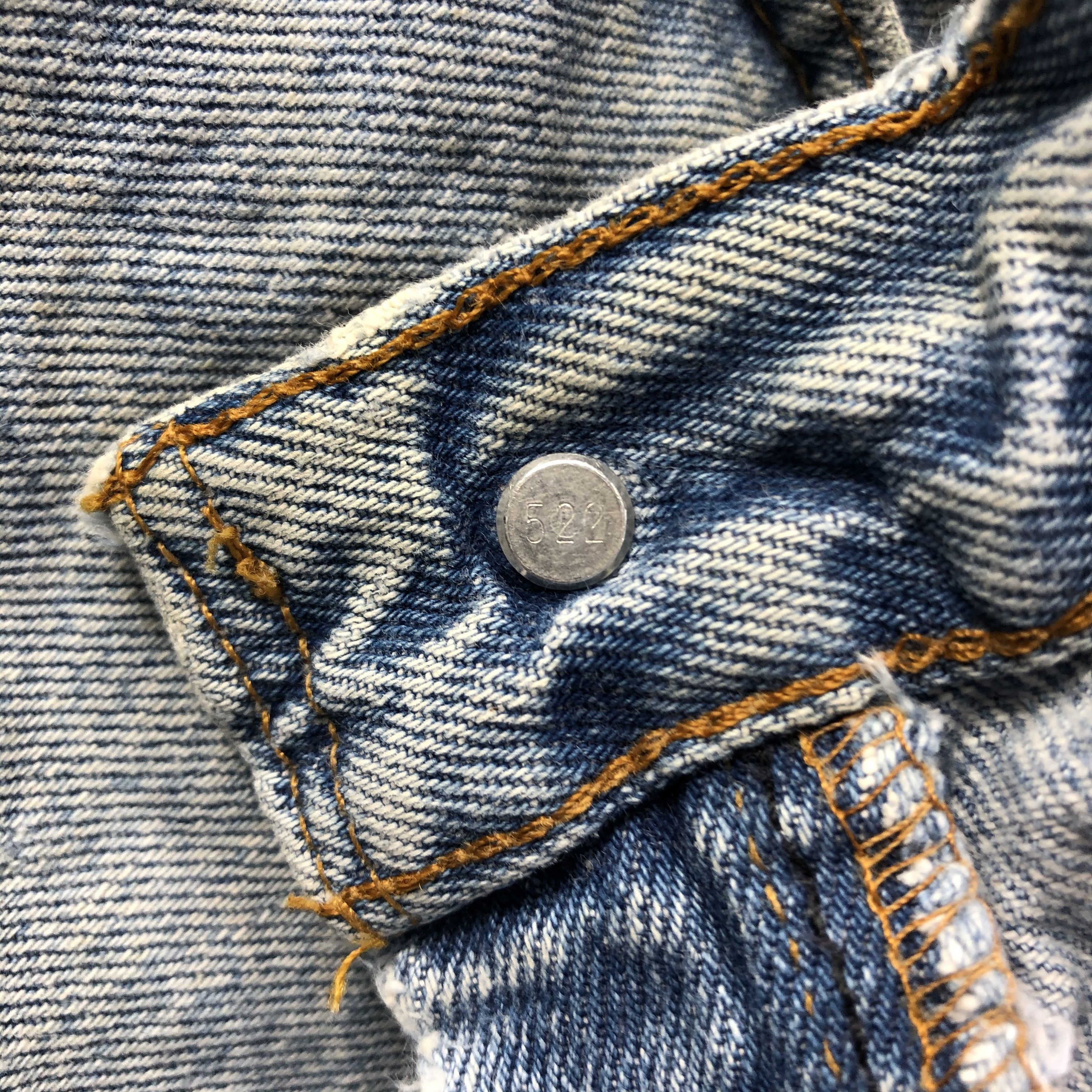 Levi's 90s Vintage Light Wash Levis 501 Jeans-J3918 Size US 30 / EU 46 - 9 Thumbnail