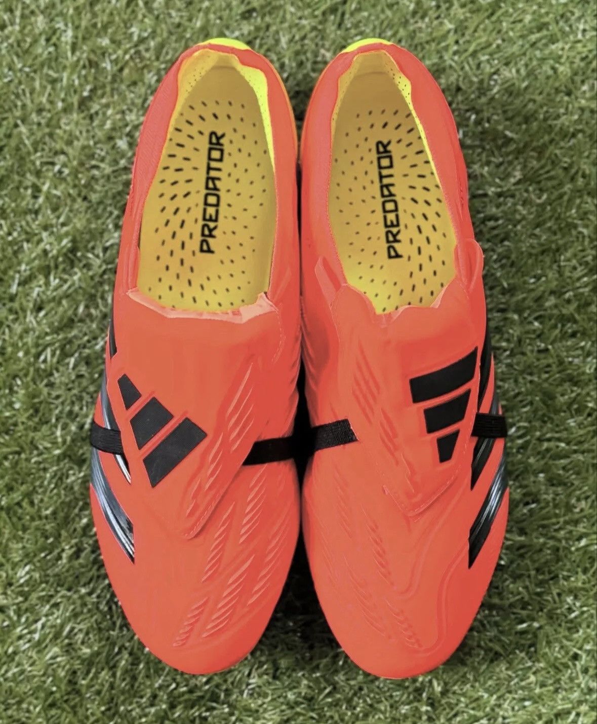 Adidas ADIDAS PREDATOR CLEATS 10.5 Size US 10.5 / EU 43-44 - 5 Thumbnail