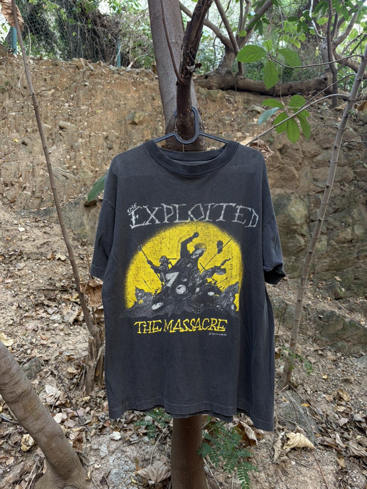 Vintage Vintage The Exploited Tour U.S.A. ‘91-‘92 Massacre T-shirt Size US L / EU 52-54 / 3 - 1 Thumbnail