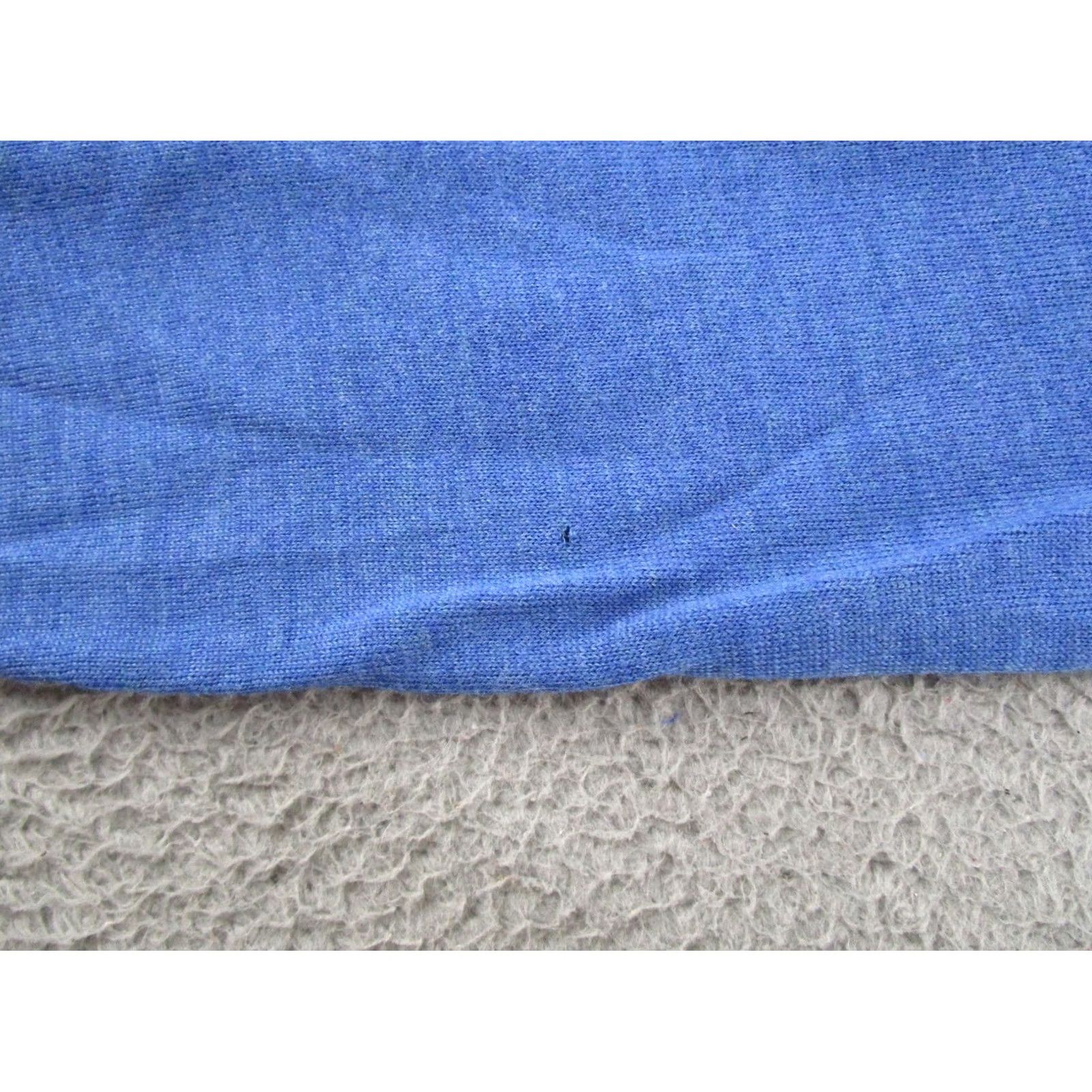 Gap Gap Blue V-Neck 100% Italian Merino Wool Sweater L Vintage Y2K Pullover Knit Mens Skein Size US L / EU 52-54 / 3 - 3 Thumbnail