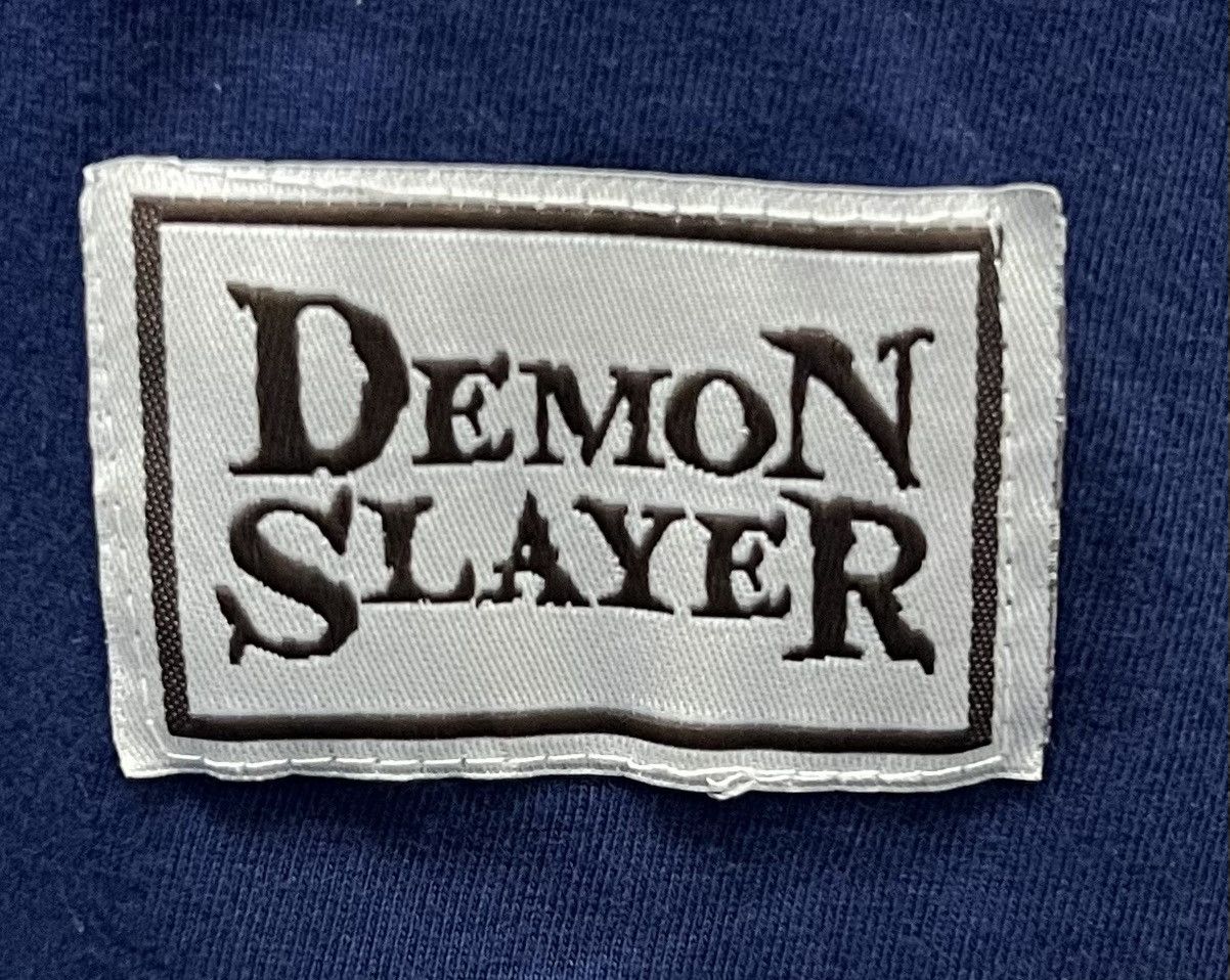 Anime × Japanese Brand DEMON SLAYER GIYU TOMIOKA MADE IN JAPAN SHIRT Size US XL / EU 56 / 4 - 4 Thumbnail