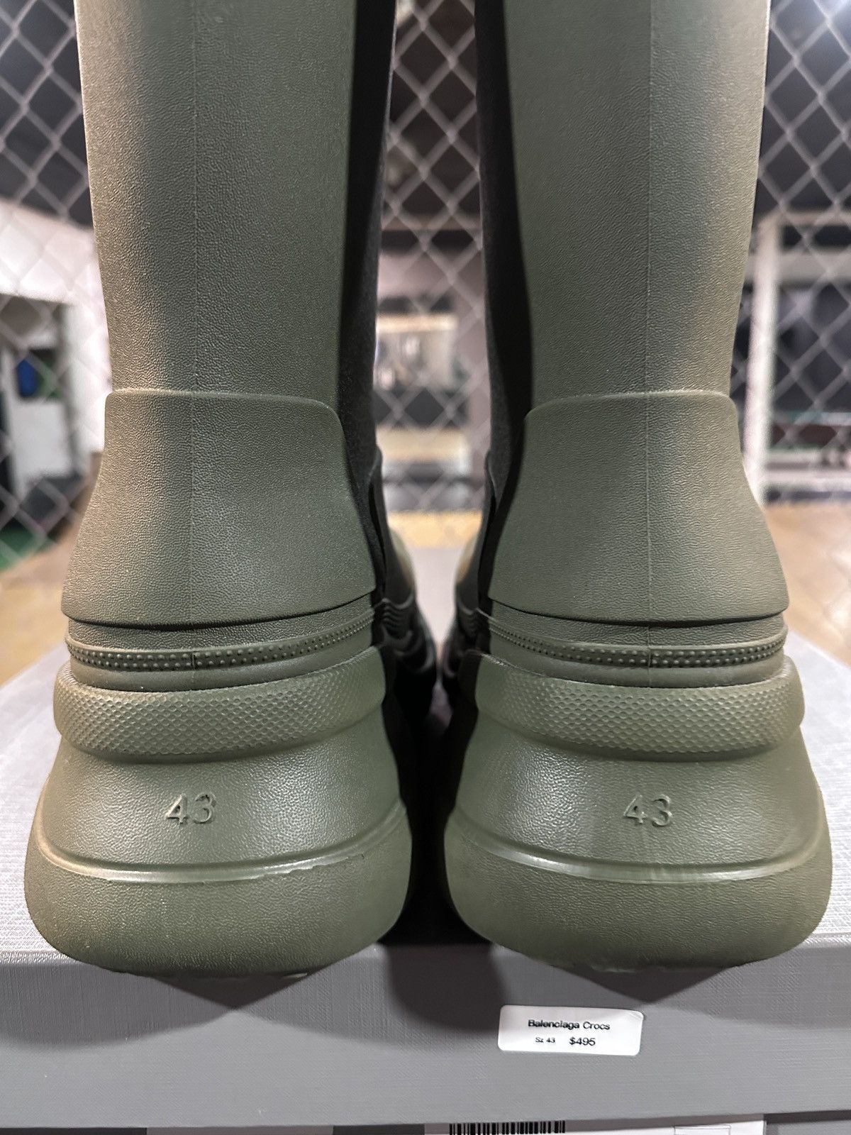 Balenciaga × Crocs Balenciaga Crocs Size US 10 / EU 43 - 6 Thumbnail