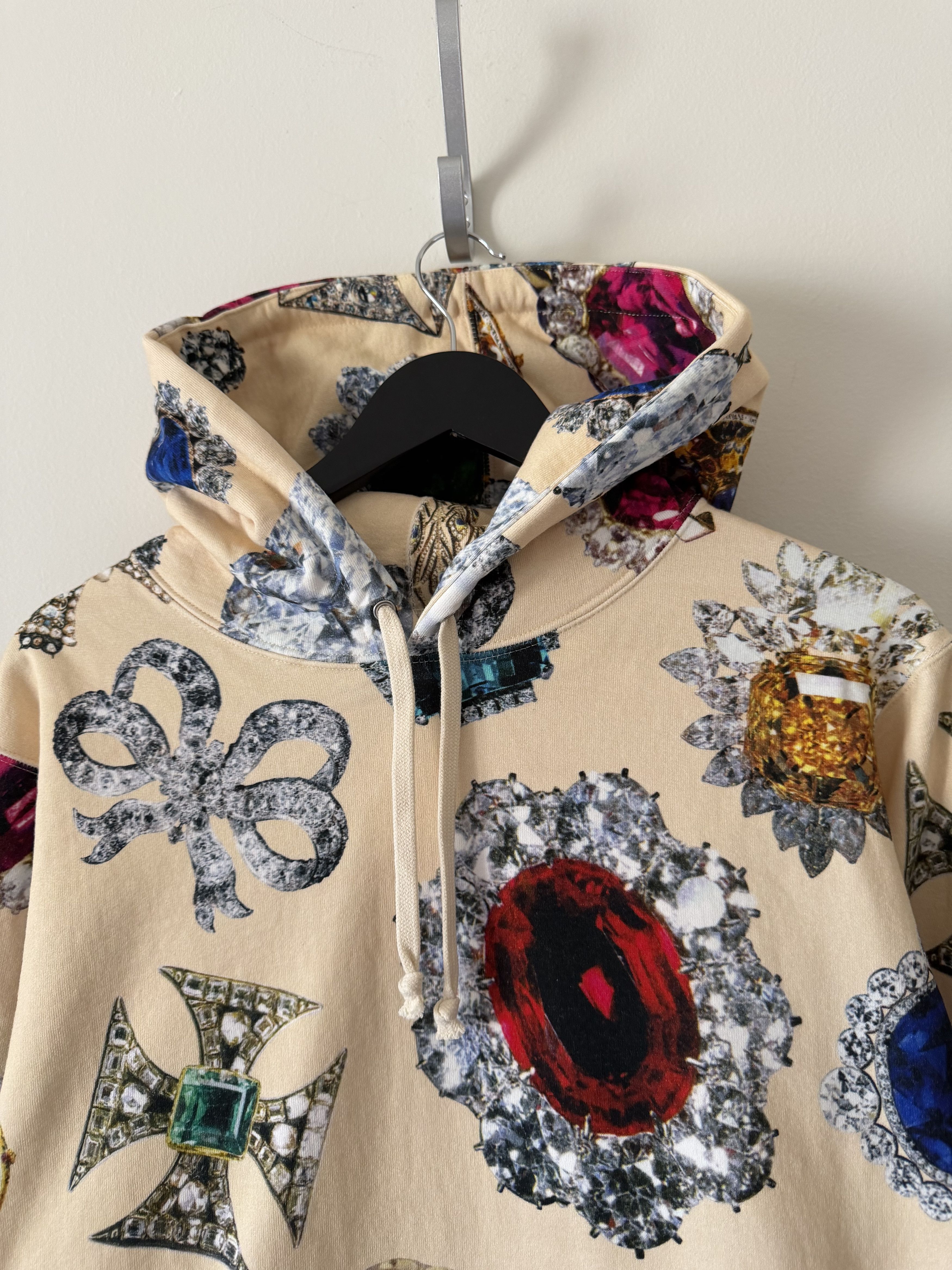 Supreme Supreme FW18 Jewels Hoodie in Cream Size US M / EU 48-50 / 2 - 2 Thumbnail