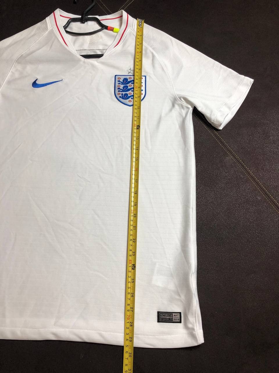 Nike ENGLAND NIKE 2018 WORLD CUP FOOTBALL HOME JERSEY Size US M / EU 48-50 / 2 - 4 Thumbnail