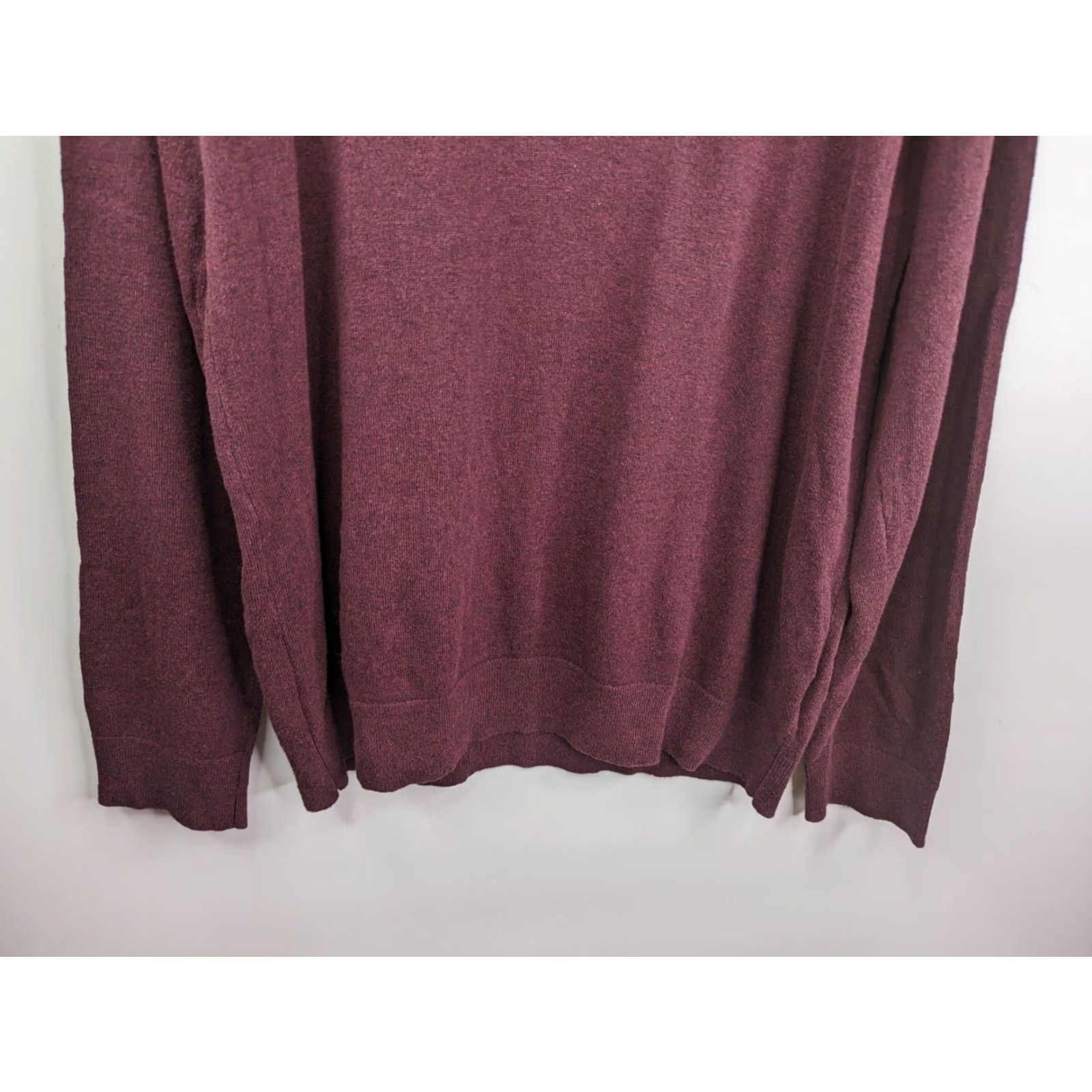 Banana Republic Banana Republic Burgundy 1/4 Zip Pullover Sweater Premium Luxe Yarn Men's Large Size US L / EU 52-54 / 3 - 4 Thumbnail
