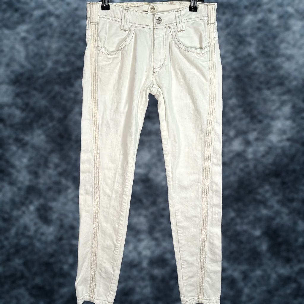 Denime VINTAGE Michiko Koshino Jeans Womens Size 25 White Skinny Denim Cotton Stretch Size 42" / US 20 - 1 Thumbnail