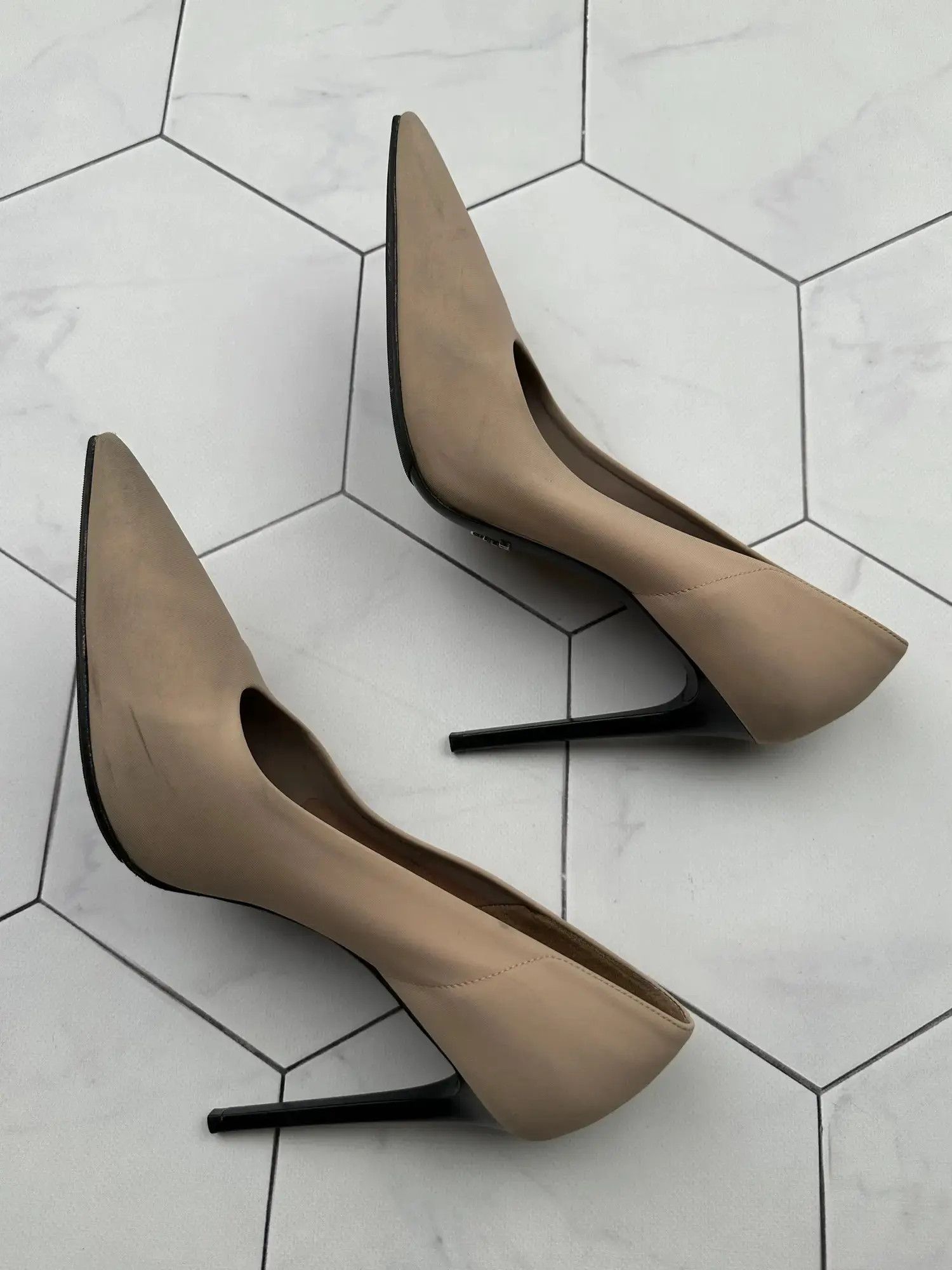 Miu Miu Prada Vintage Heels (B146) Size US 10 / IT 40 - 3 Thumbnail