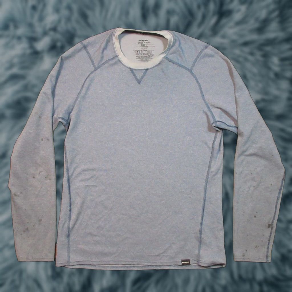 Patagonia Patagonia Shirt Mens L Blue Capilene 2 Lightweight Long Sleeve Base Shirt Crew Neck Regular Fit Logo Pocketless Distressed? Size US L / EU 52-54 / 3 - 1 Thumbnail