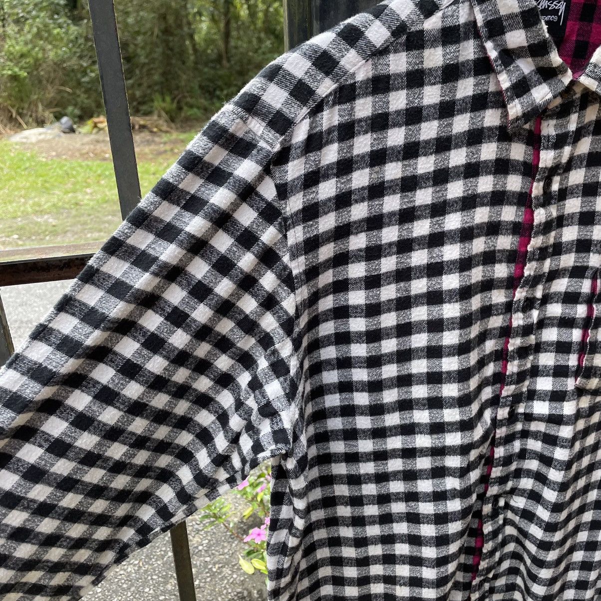 Stussy × Vintage 🔥Vintage Y2K Stussy Checkerd Flannel Buttons Shirts Size US L / EU 52-54 / 3 - 5 Thumbnail