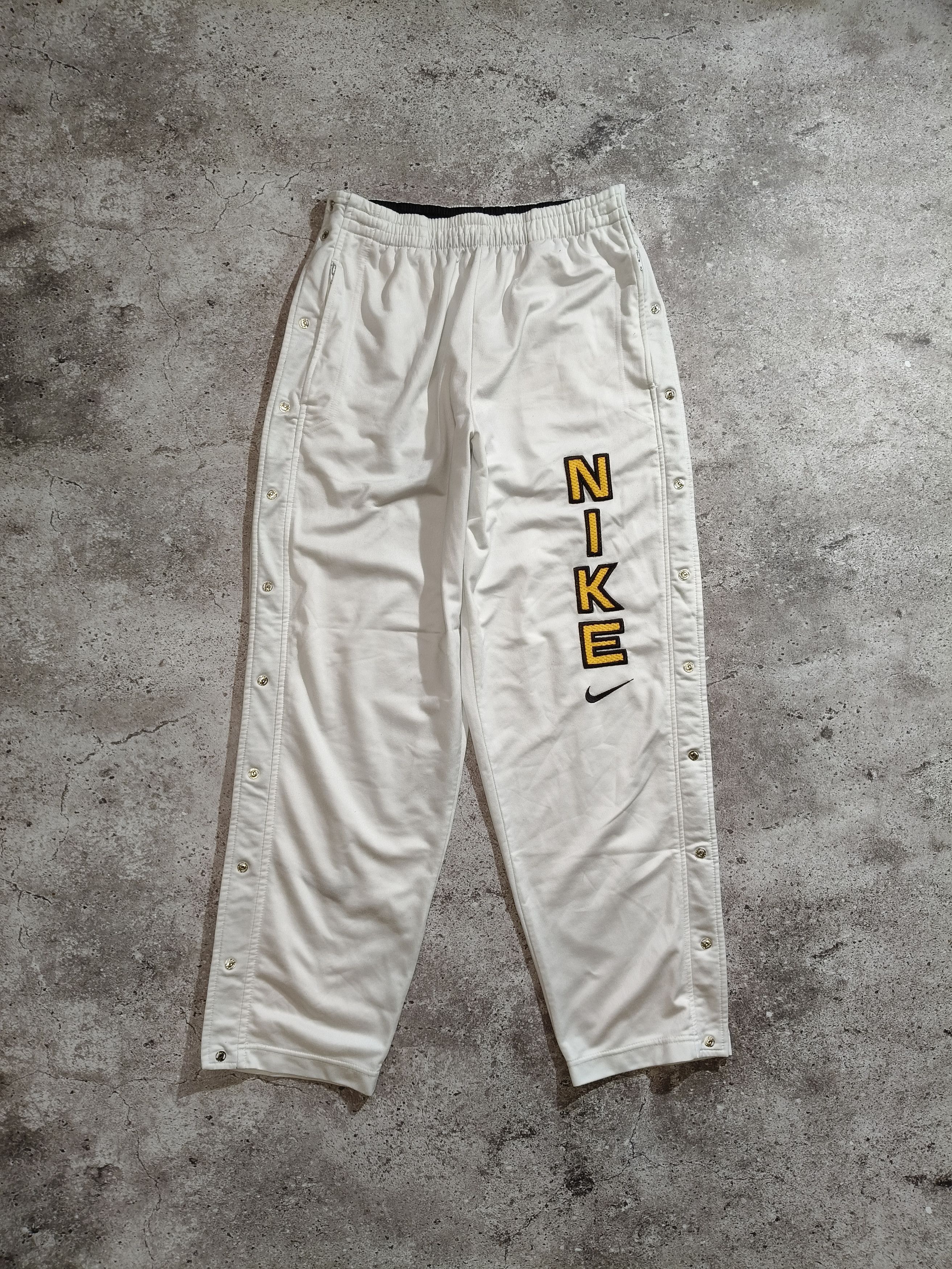 Corteiz × Nike NIKE X CORTEIZ NRG PANT [OFF WHITE] | Grailed