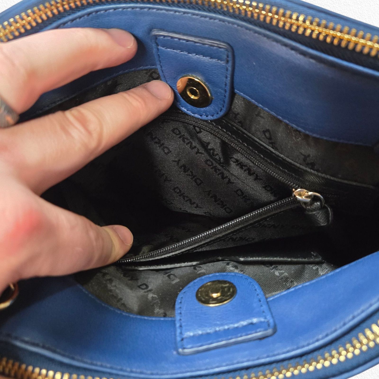 DKNY DKNY Blue Leather Crossbody Bag Adjustable Strap Size ONE SIZE - 15 Thumbnail
