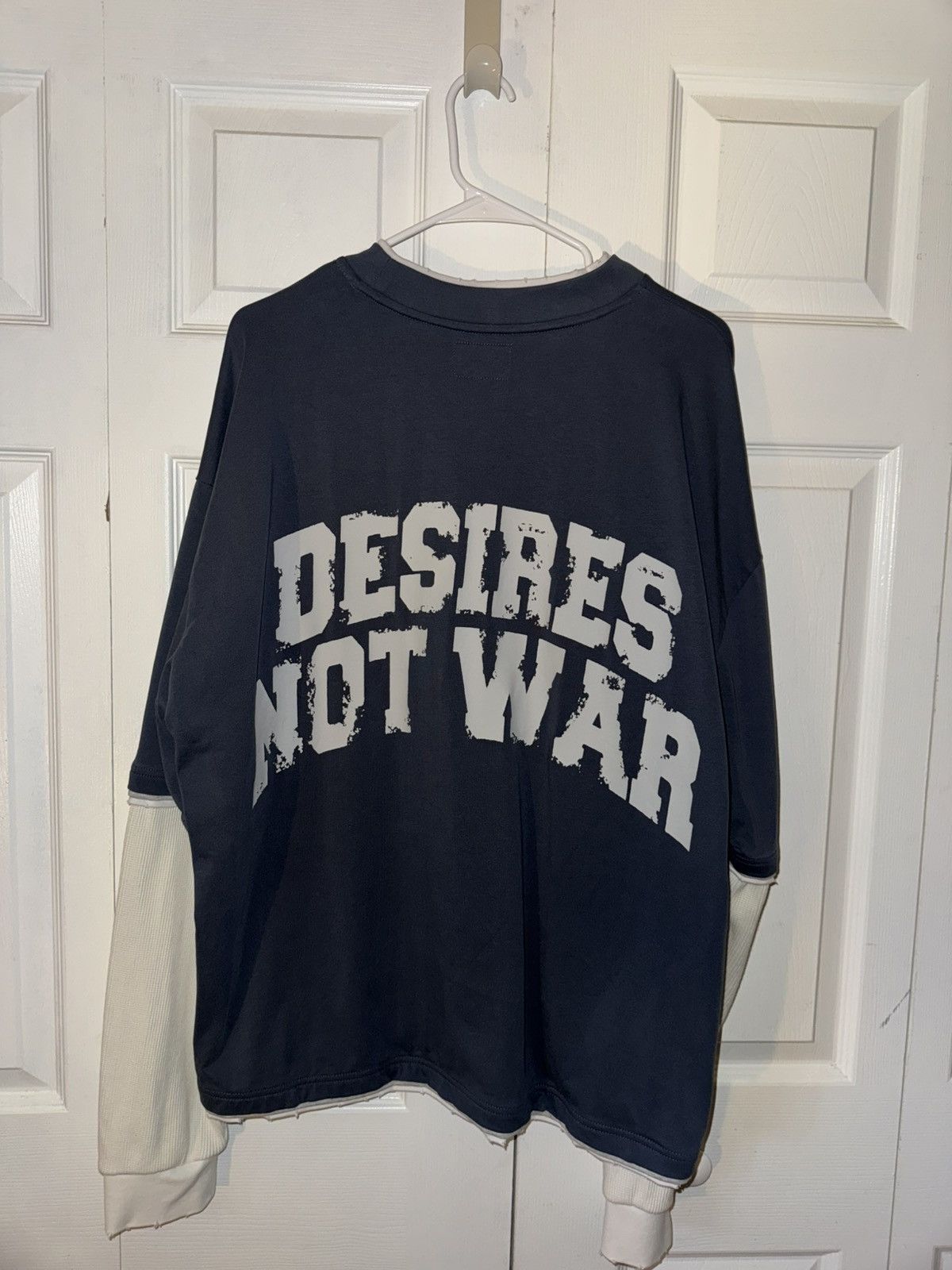 Bottega Desires Bottega Desires War Thermal Size US XXL / EU 58 / 5 - 2 Thumbnail