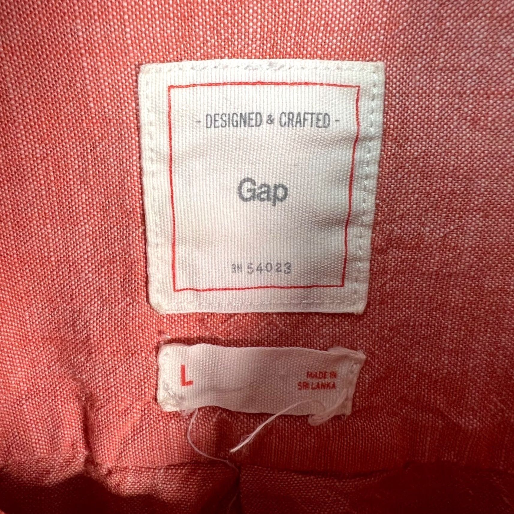 Gap Gap Shirt Mens Large Salmon Pink Cotton Button-Down Textured Button Up Casual Long Sleeve Pockets Clothing Shirt Size US L / EU 52-54 / 3 - 3 Thumbnail