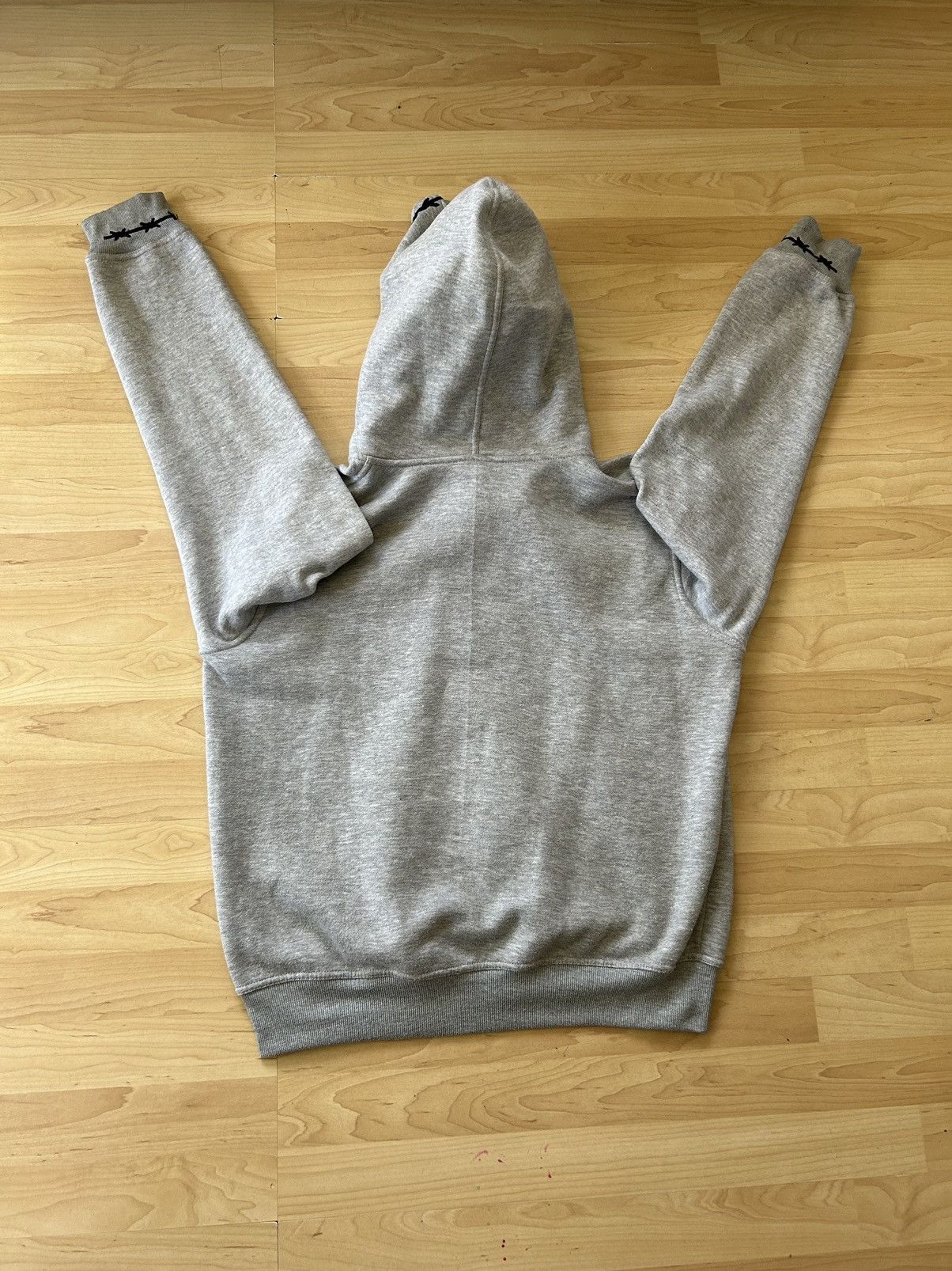 Other Supernal Gray Embroidered Barbed Wire Full Zip Hoodie Size US L / EU 52-54 / 3 - 2 Thumbnail