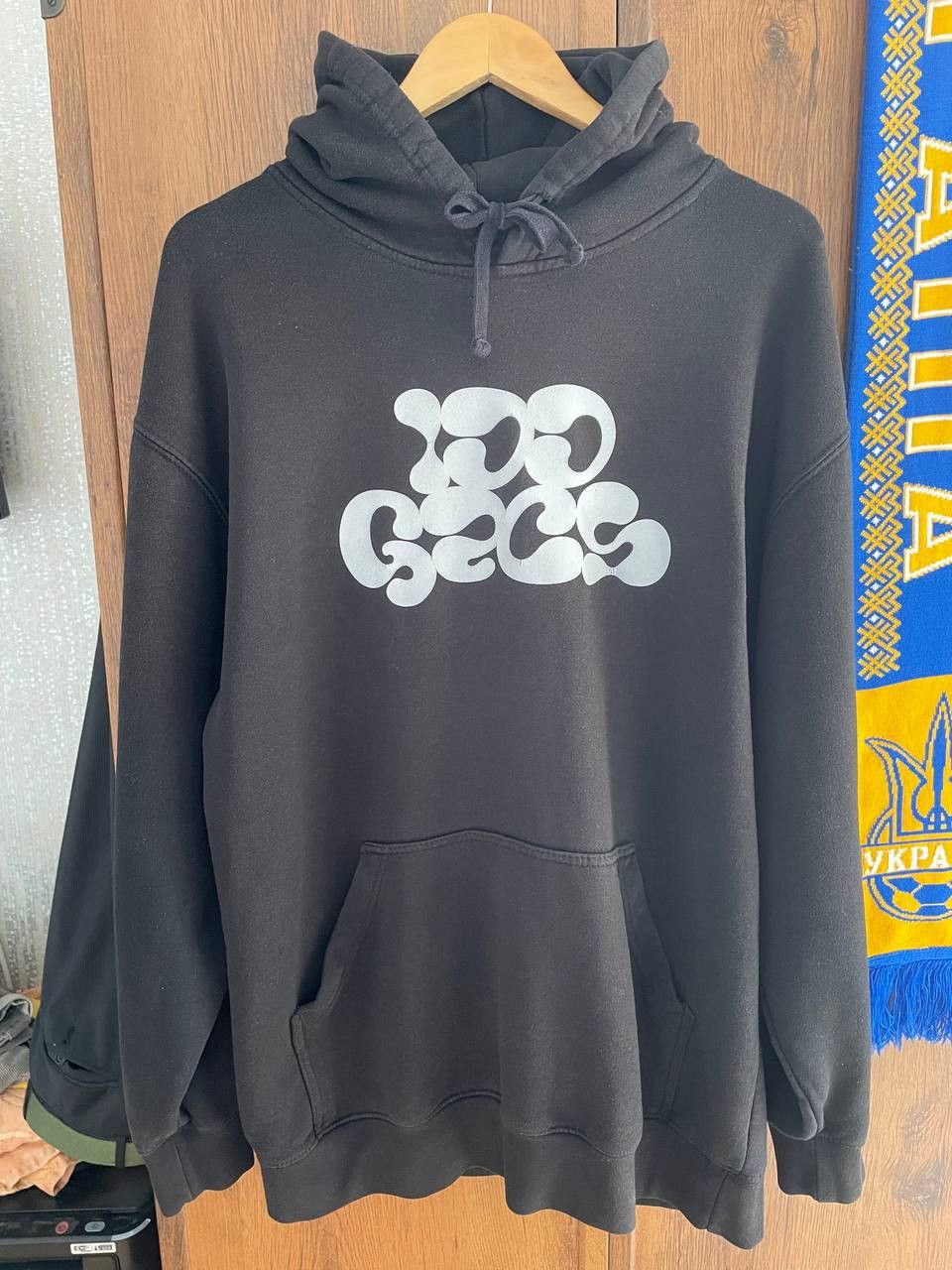 Band Tees × Japanese Brand 100 gecs logo hoodie rare merch electronic hyperpop music Size US XL / EU 56 / 4 - 2 Thumbnail