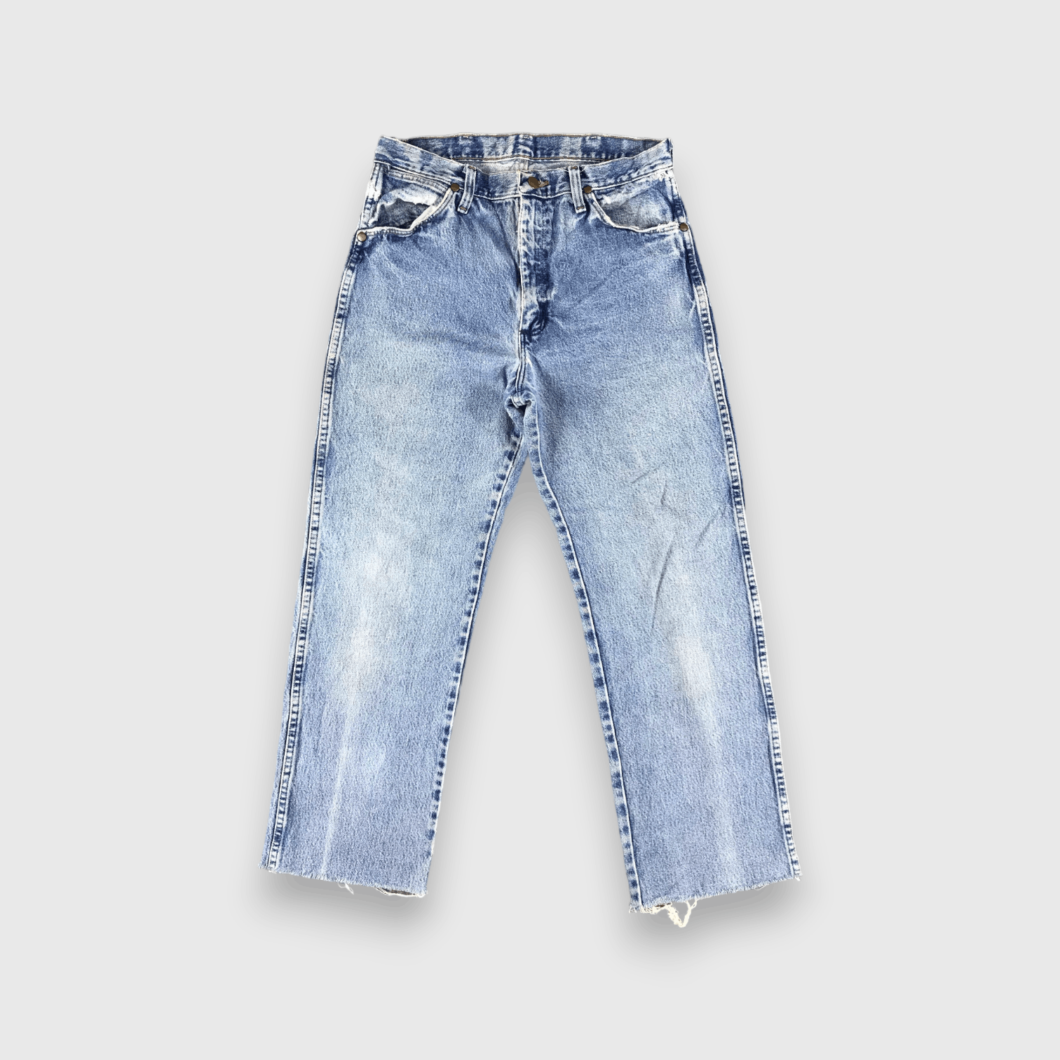 Vintage Vintage Blue Wash Wrangler Jeans-J2345 Size US 30 / EU 46 - 1 Thumbnail