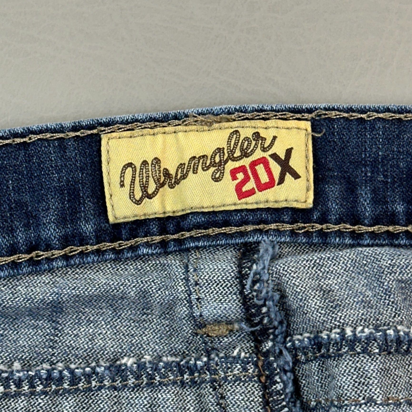 Wrangler Wrangler Jeans Mens 38x32 Dark Wash Slim Straight Stretch 20x Cowboy Rodeo 5-Pocket Denim Blue USA 90s Womens Men? Size US 38 / EU 54 - 7 Thumbnail