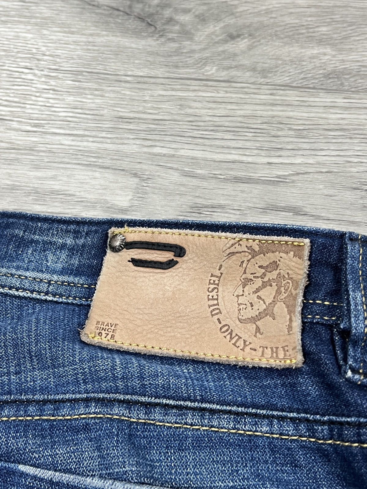 Diesel Diesel Zatiny Jeans Men's Regular Slim Bootcut Denim Wash Size US 32 / EU 48 - 5 Thumbnail