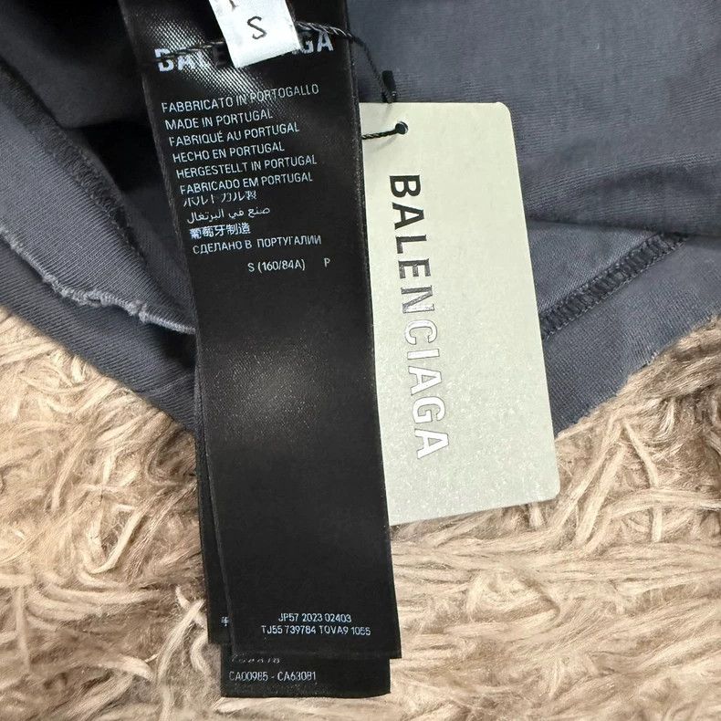 Balenciaga Balenciaga Used short sleeve made of adhesive tape and mas Size US S / EU 44-46 / 1 - 4 Thumbnail