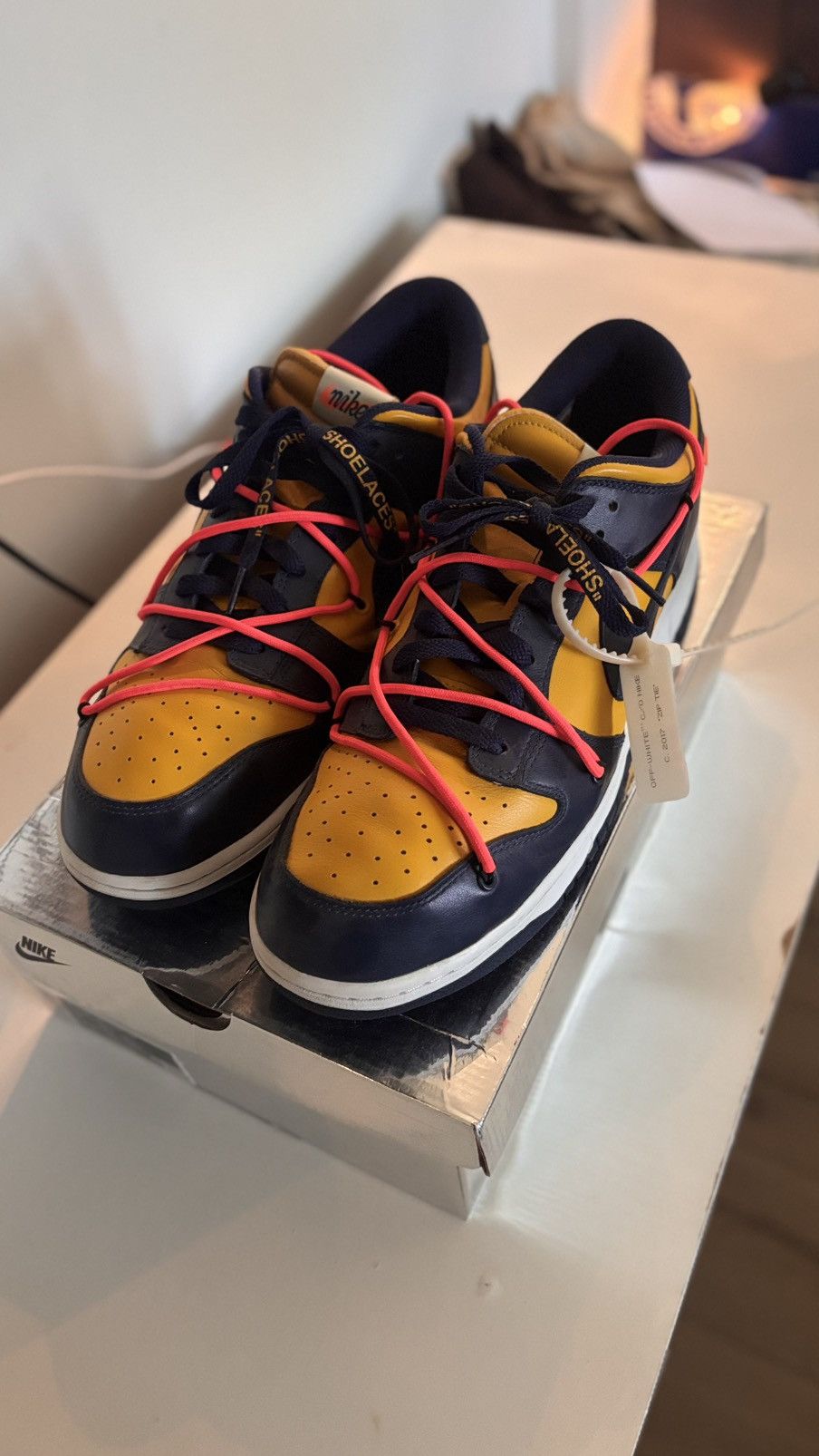 Nike × Off-White Nike X Off-White Dunk slow University Gold Size US 13 / EU 46 - 1 Thumbnail