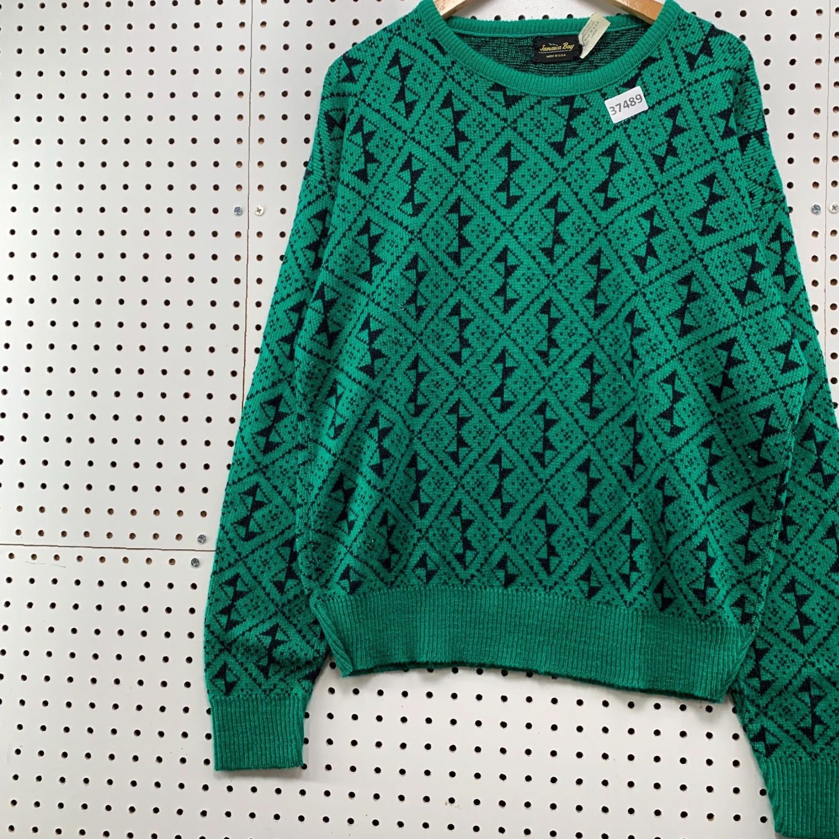 Vintage VINTAGE Jamaica Bay Knit Sweater Mens Large Green Geometric Acrylic USA Pullover Size US L / EU 52-54 / 3 - 3 Thumbnail