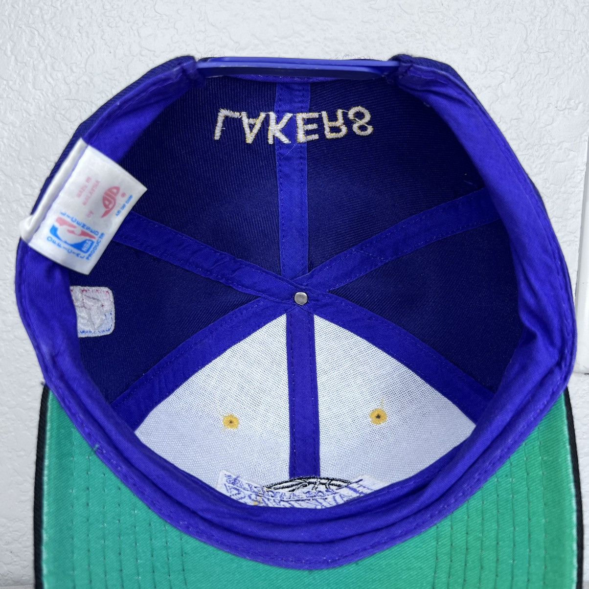 NBA Vintage 90s NBA Los Angeles Lakers AJD Embroidered Snapback Size ONE SIZE - 10 Thumbnail