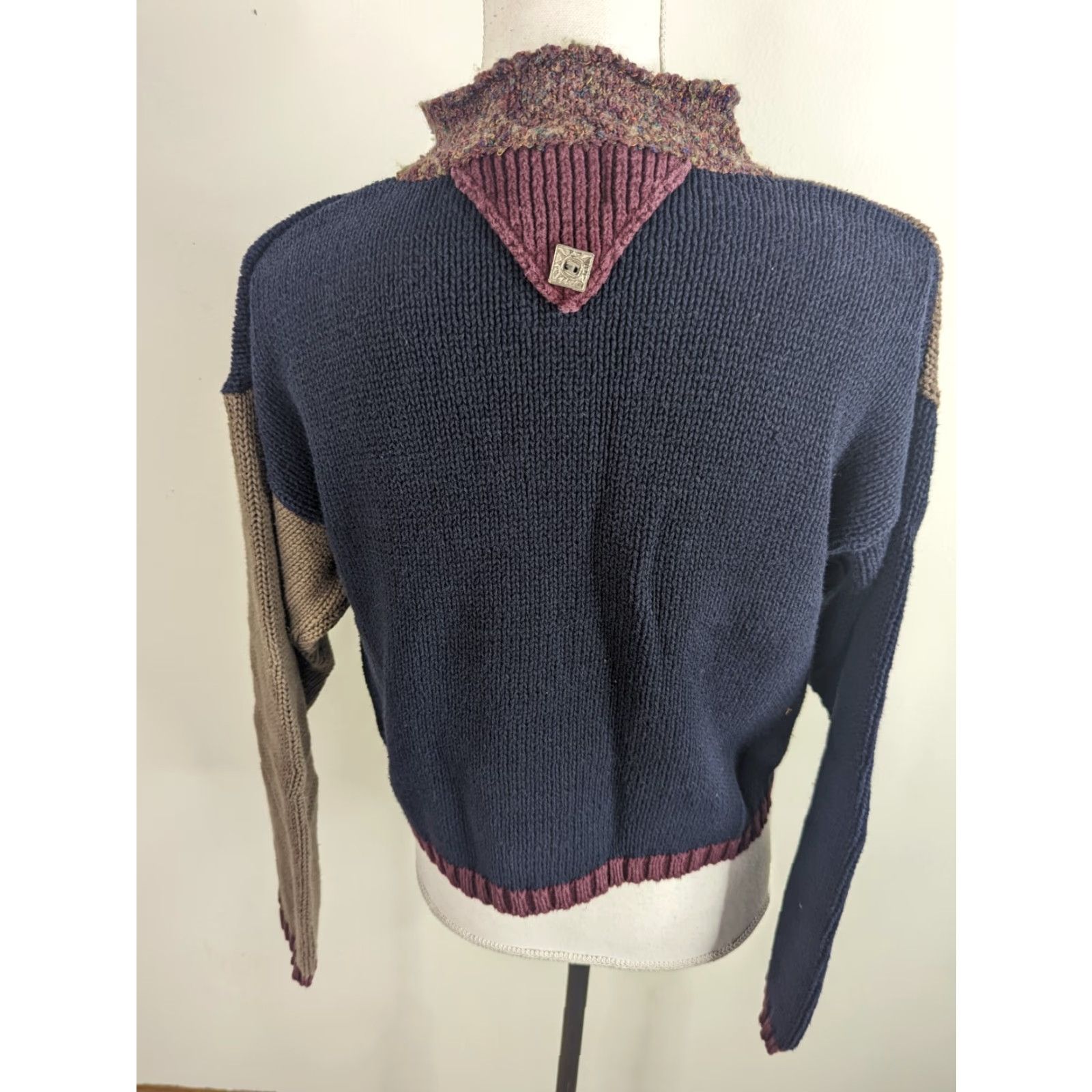 Vintage VINTAGE 90s Lagenlook Grunge Crop Patchwork Sweater Women's Small S3C Blue Beige Shirt Pullover Womens 90s Size S / US 4 / IT 40 - 4 Thumbnail