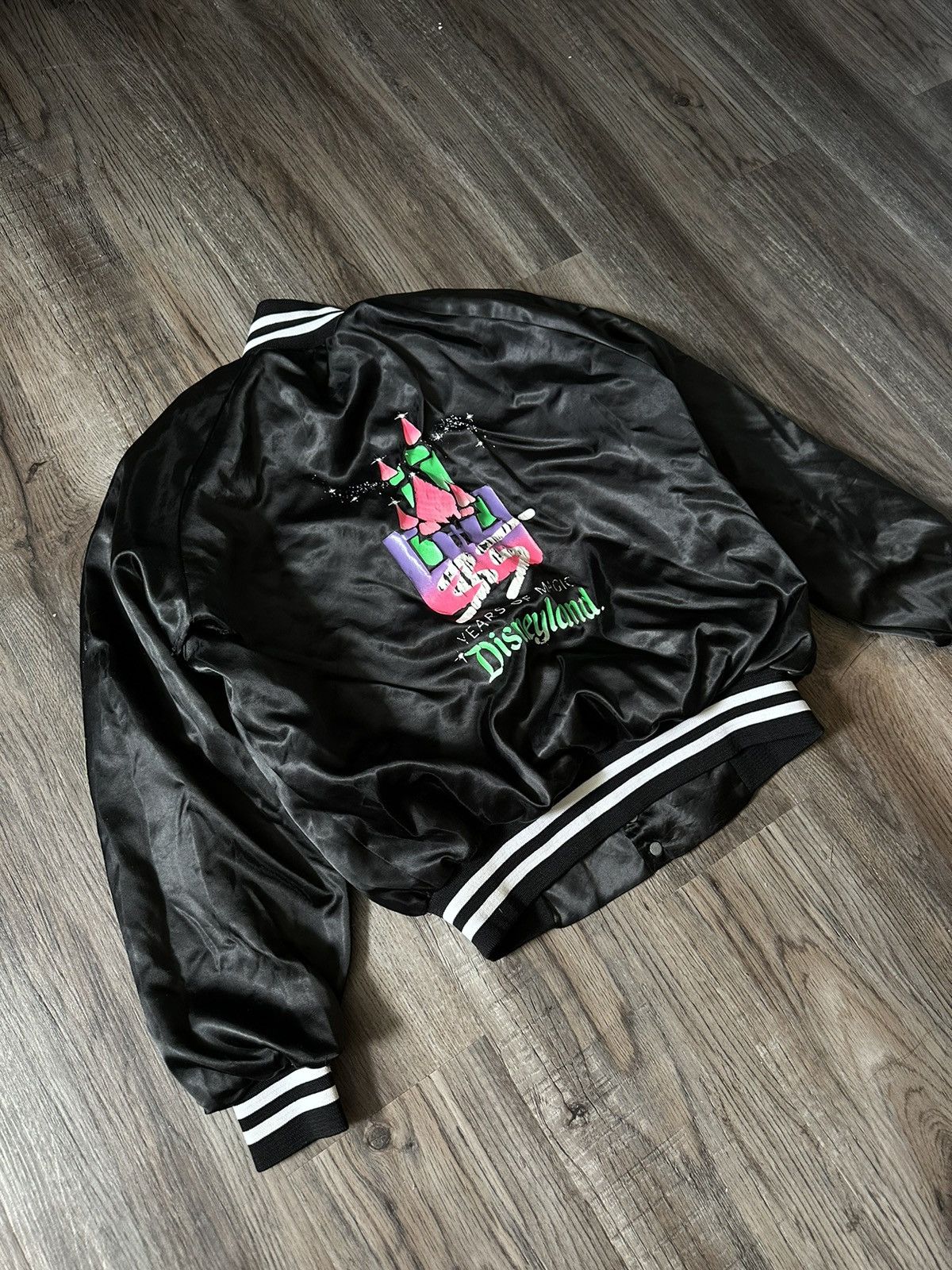 Disney Vintage 90s DISNEY WORLD Satin Varsity Jacket Size US M / EU 48-50 / 2 - 2 Thumbnail