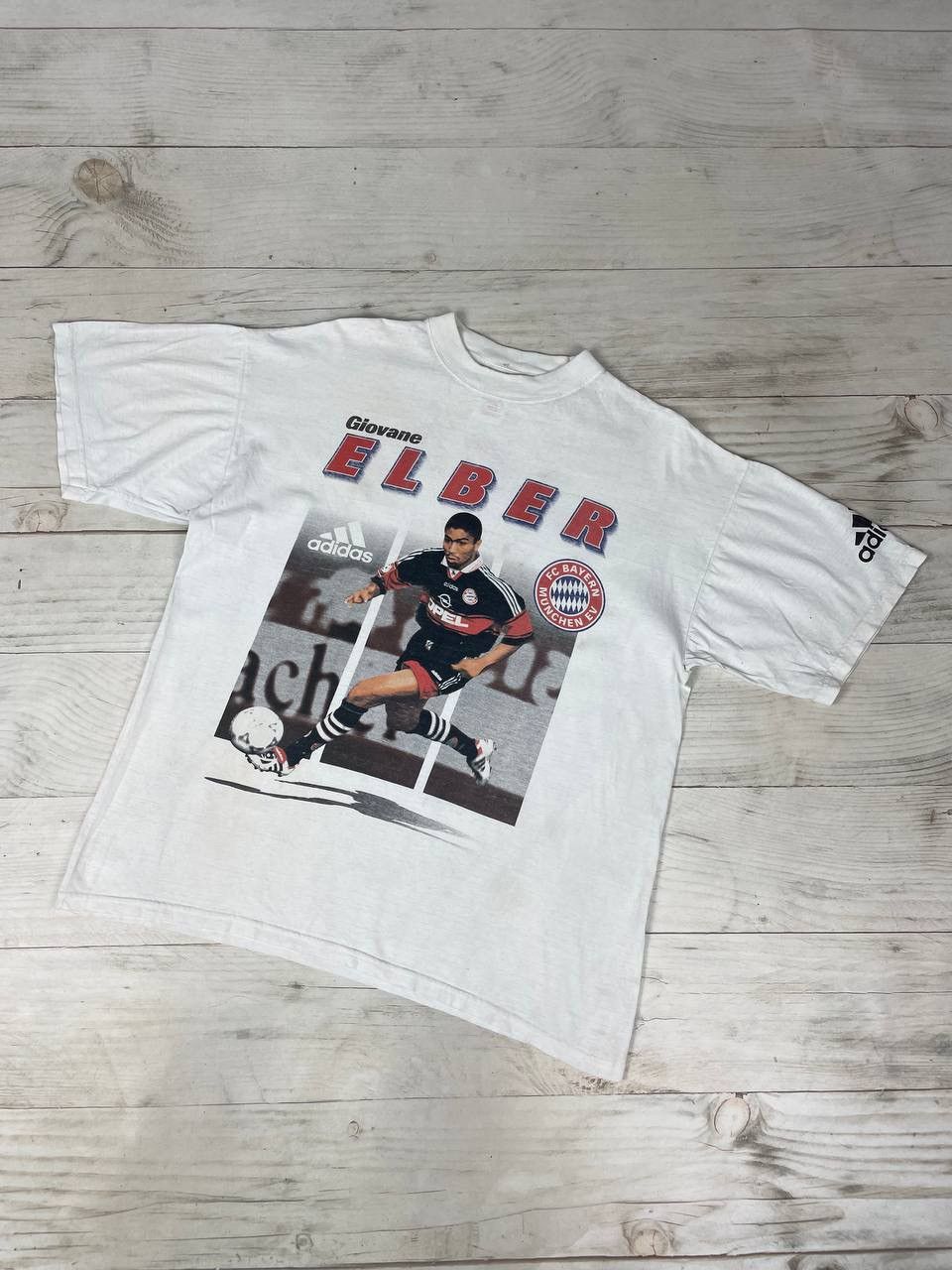 Adidas Vintage Adidas Bayern Munich Giovane Elber 90s T-Shirt Size US S / EU 44-46 / 1 - 1 Thumbnail