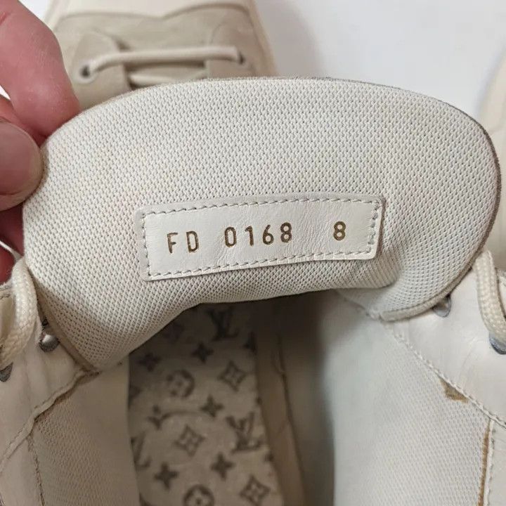 Louis Vuitton Louis Vuitton Casual High-Top Sneakers in White -2508 Size US 8.5 / EU 41-42 - 5 Thumbnail