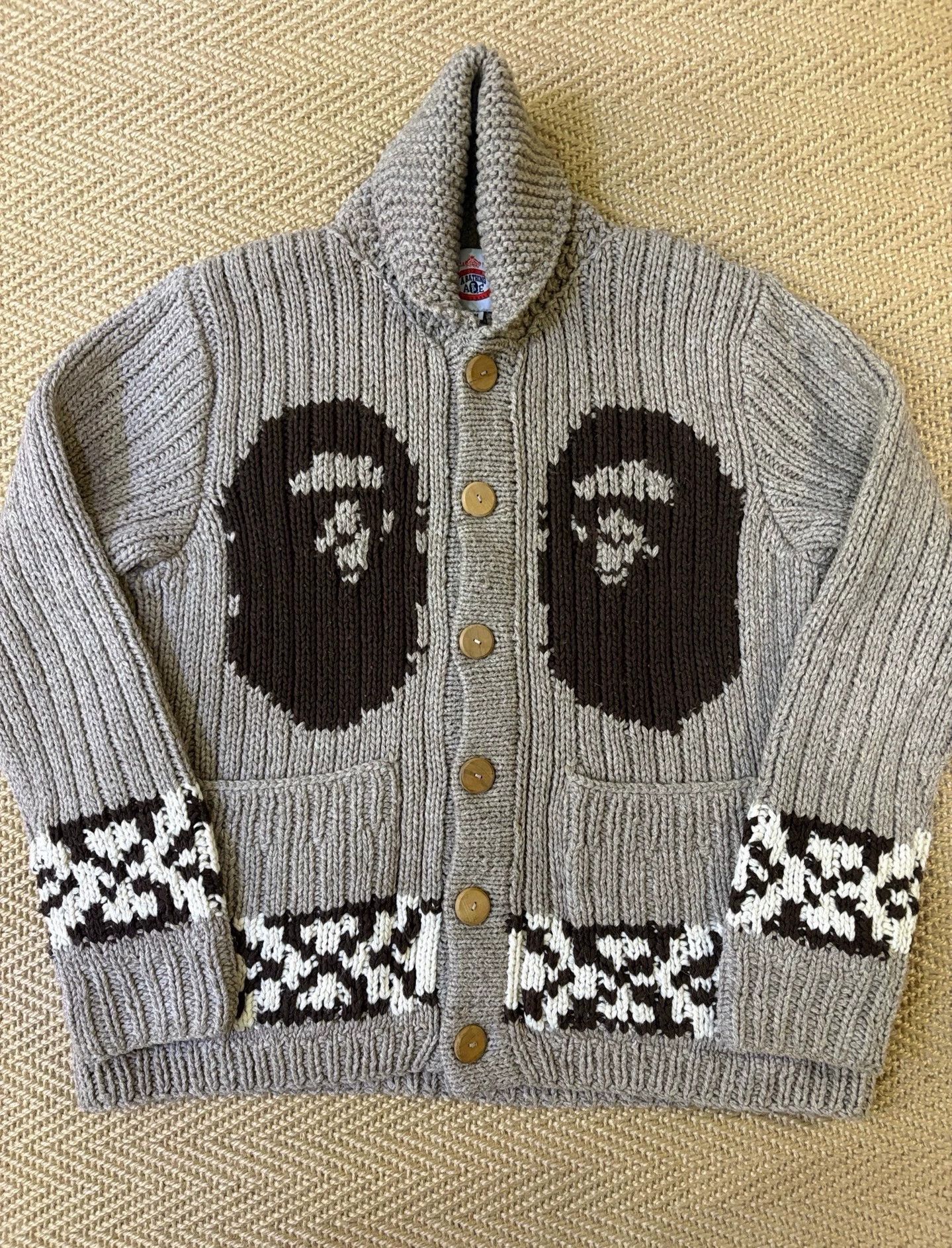 Bape BAPE HEAD KNIT WOOL WOOD BUTTON SWEATER M Nigo Era NM w/ mm Size US M / EU 48-50 / 2 - 1 Thumbnail