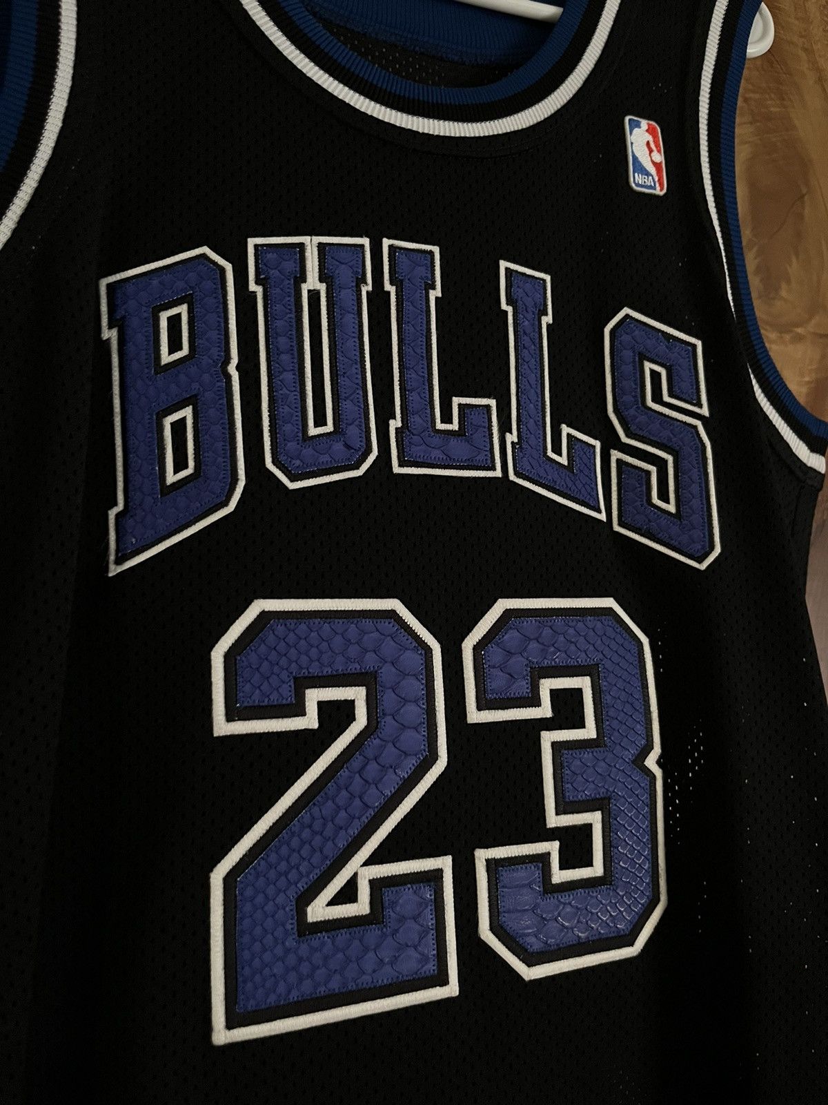 Renzo Cardoni Renzo Cardoni Snakeskin Jordan Jersey Size US M / EU 48-50 / 2 - 2 Thumbnail