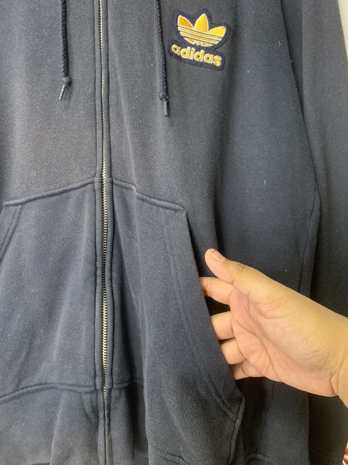 Adidas Adidas Hoodies Size US M / EU 48-50 / 2 - 7 Thumbnail