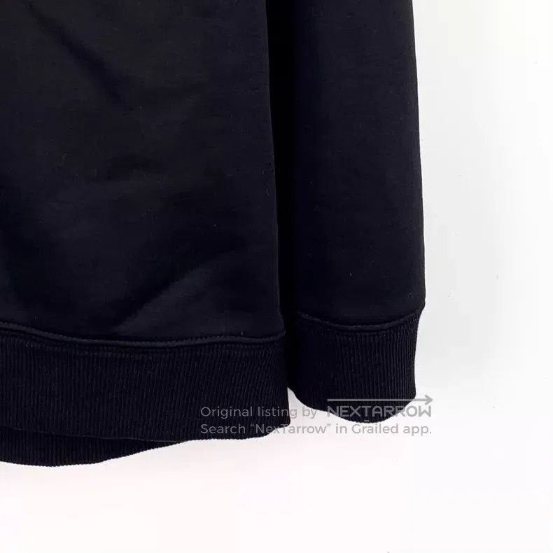 Chanel Chanel Black back button cotton round-neck long-sleeved sw Size XS / US 0-2 / IT 36-38 - 4 Thumbnail