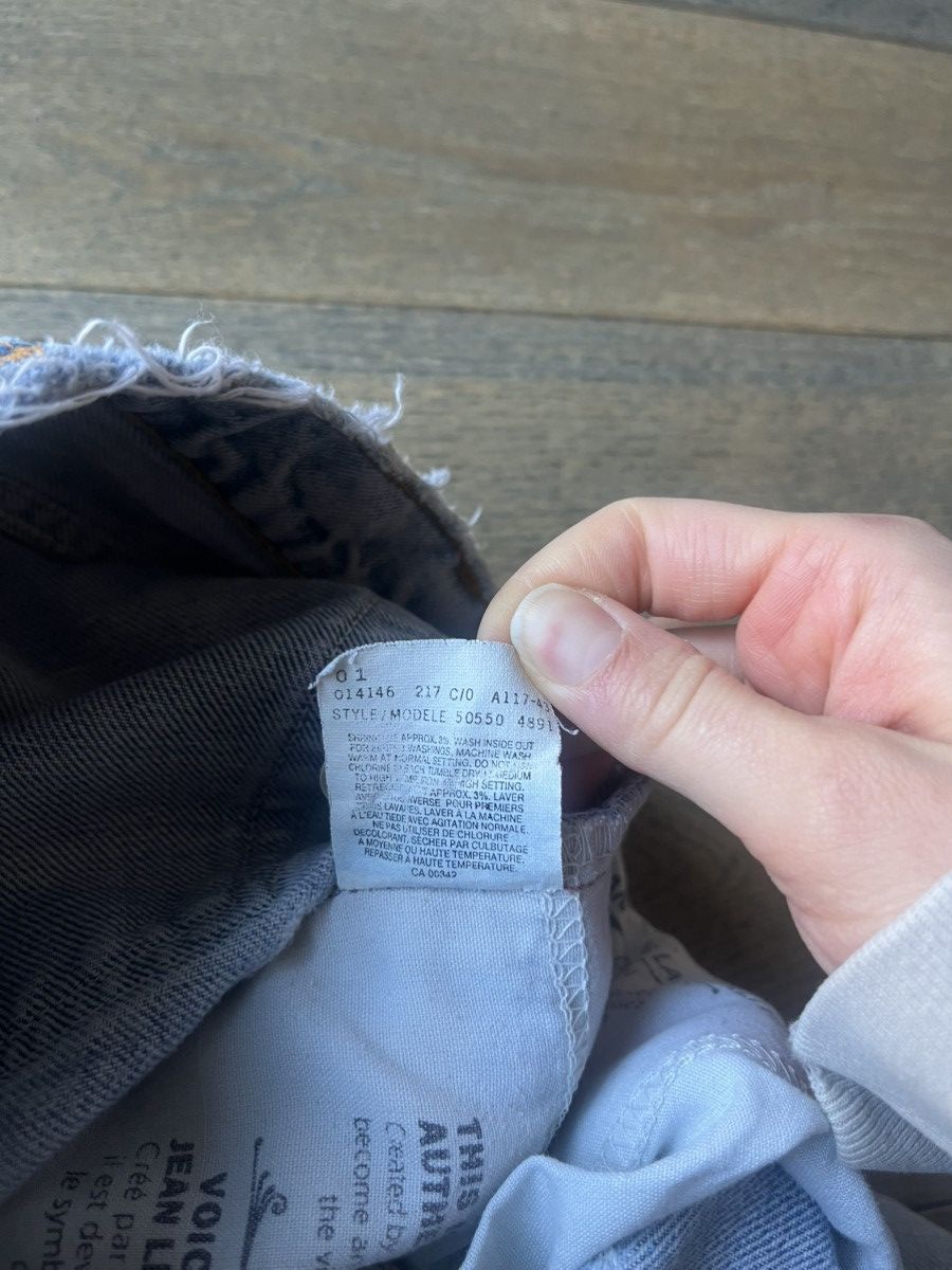 Levi's Vintage Levi’s Made in Canada 505 W28 L32 distressed denim Size 28" / US 6 / IT 42 - 8 Thumbnail