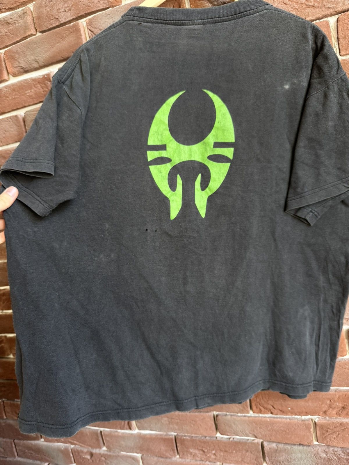 Band Tees 90s Soulfly Fire Vintage metal band tee numetal sepultura Size US L / EU 52-54 / 3 - 10 Thumbnail
