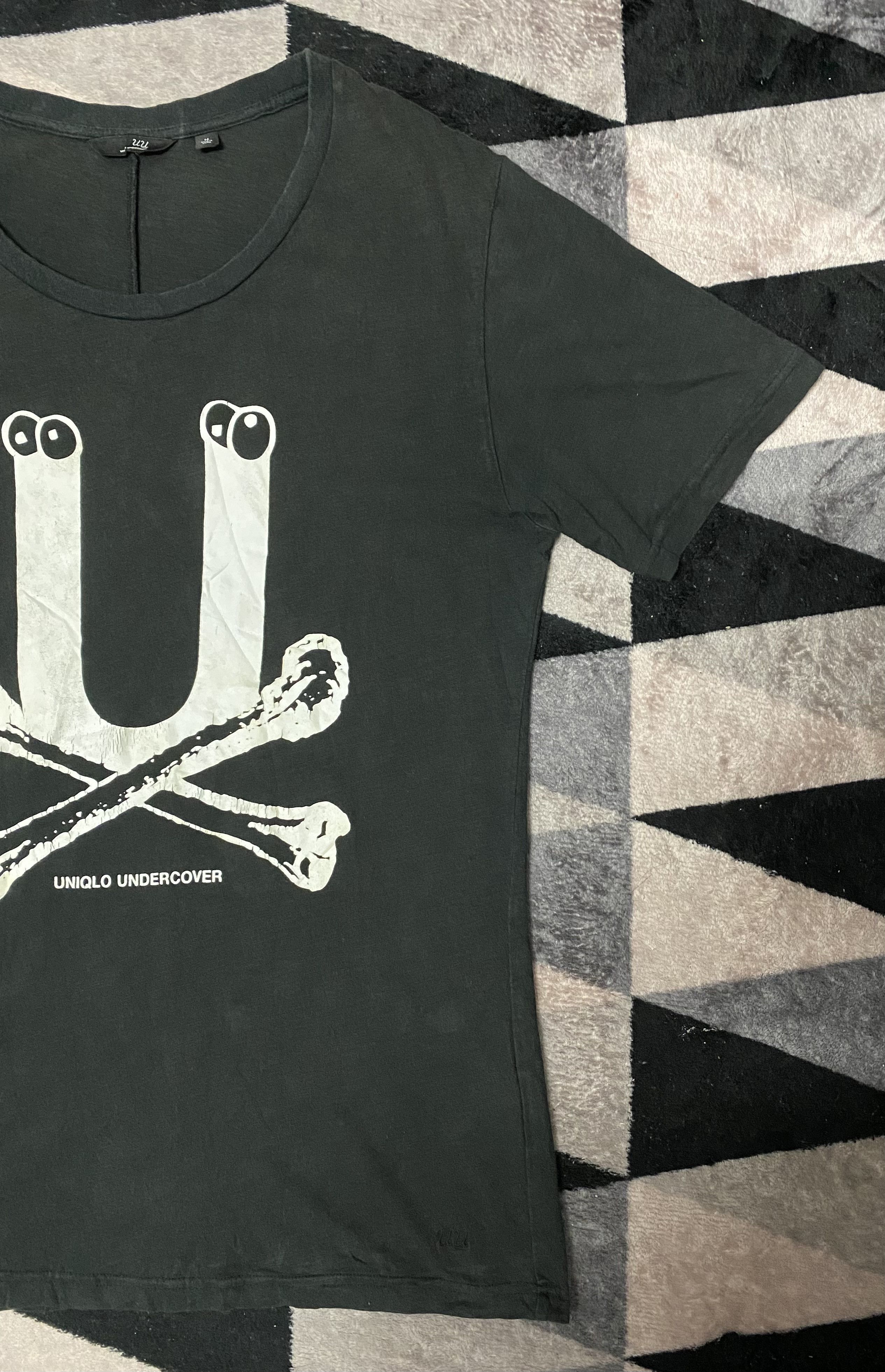 Undercover × Uniqlo Uniqlo Undercover Print Logo Short sleeve Shirts Size US M / EU 48-50 / 2 - 3 Thumbnail