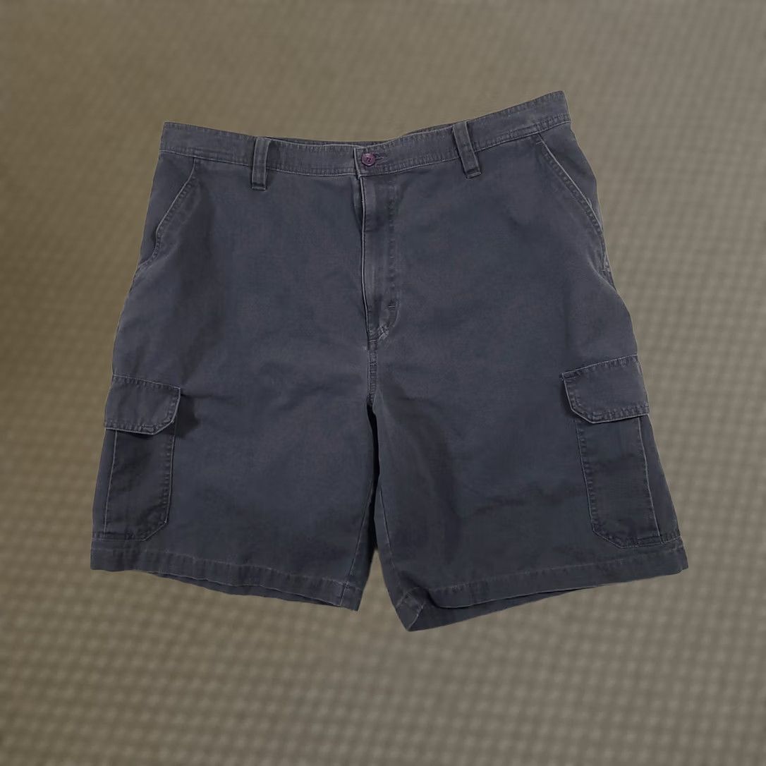 Ralph Lauren VINTAGE Ralph Lauren Chaps Cargo Shorts Mens 38 Blue 9" Inseam Flap Pockets Cargo Pocket Logo Mens Size US 38 / EU 54 - 1 Thumbnail