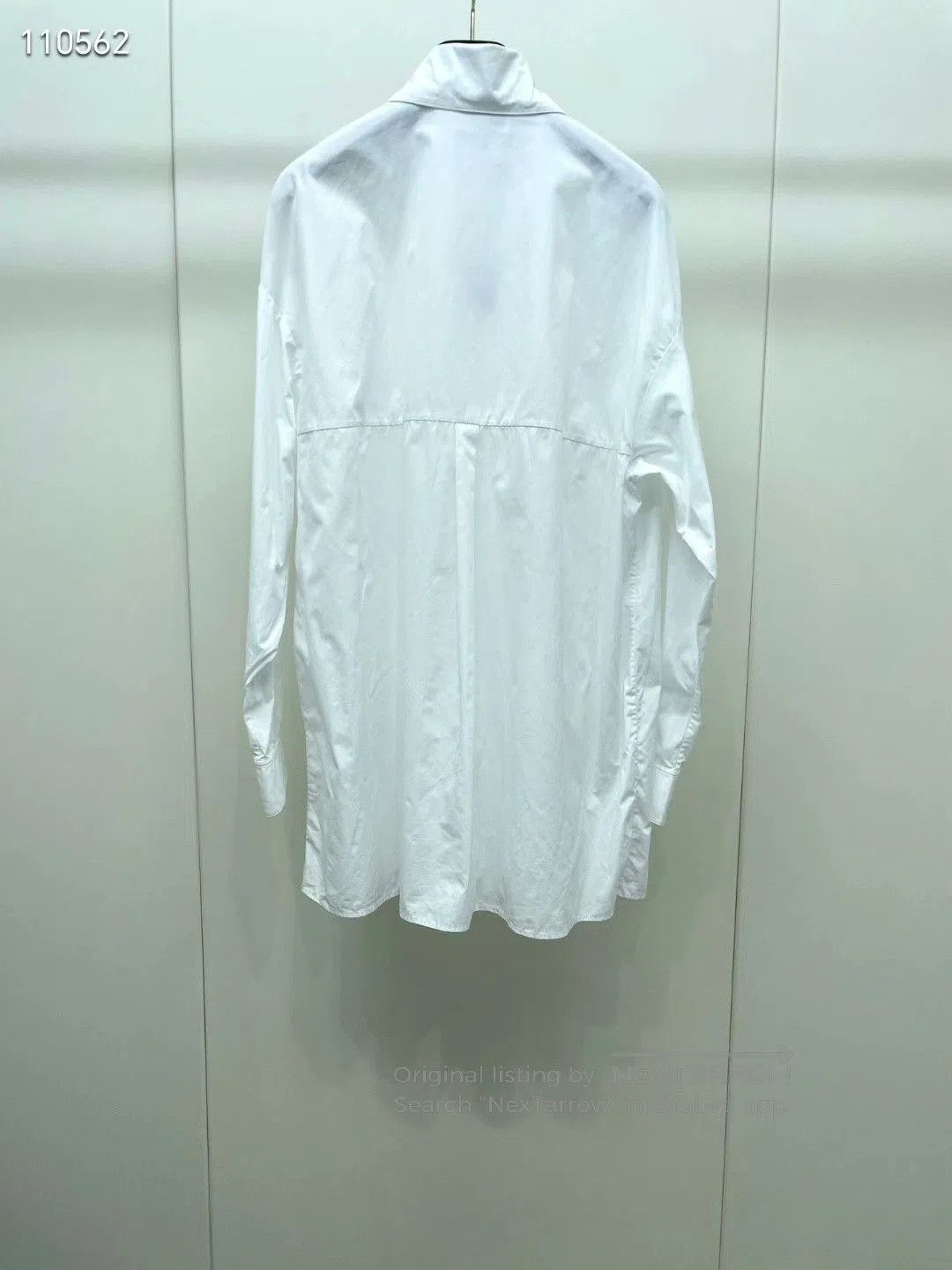 Chanel Chanel Diamond Button White Shirt. Size XXS / US 00 / IT 34 - 2 Thumbnail