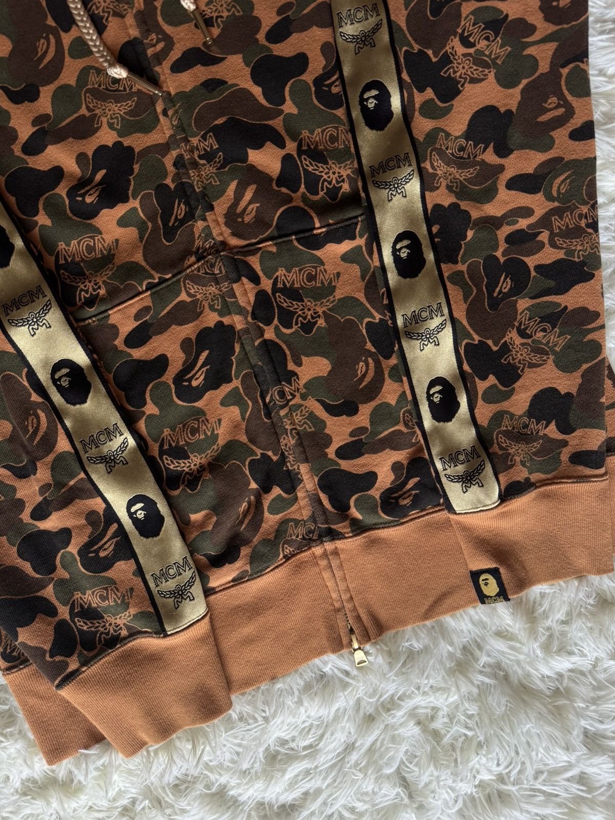 Bape × MCM Bape X MCM Size US S / EU 44-46 / 1 - 3 Thumbnail