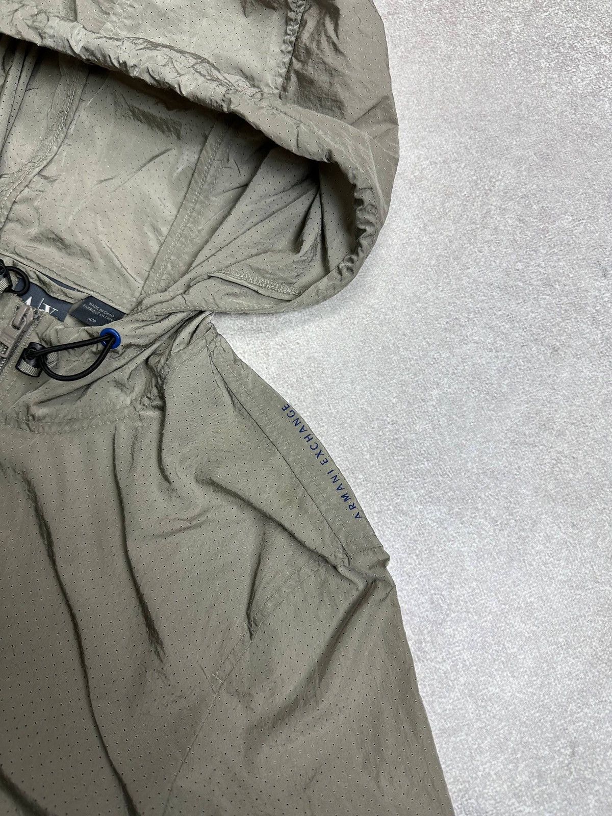 Armani Vintage Armani Exchange Nylon Hooded Jacket Y2K S Size US S / EU 44-46 / 1 - 3 Thumbnail
