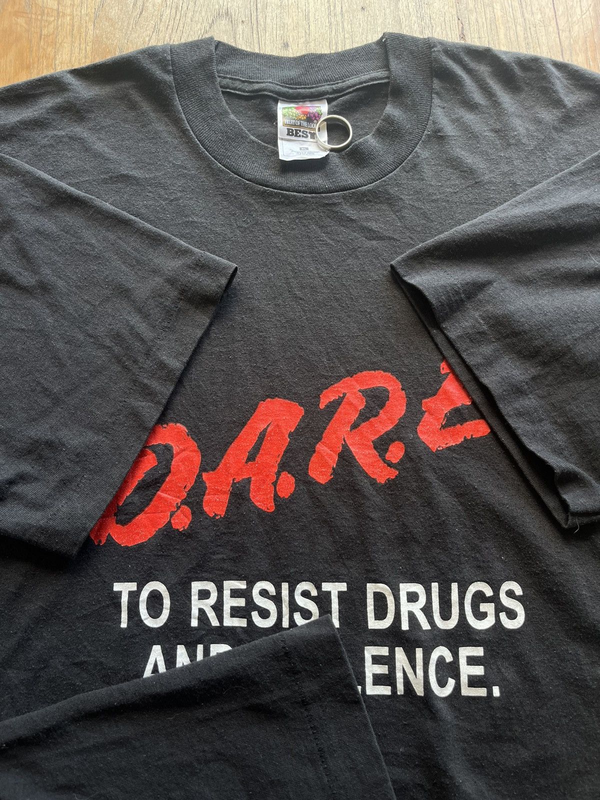 D.A.R.E × Vintage Vintage D.A.R.E to resist drugs and violence 90’s Tshirt Size US XL / EU 56 / 4 - 6 Thumbnail